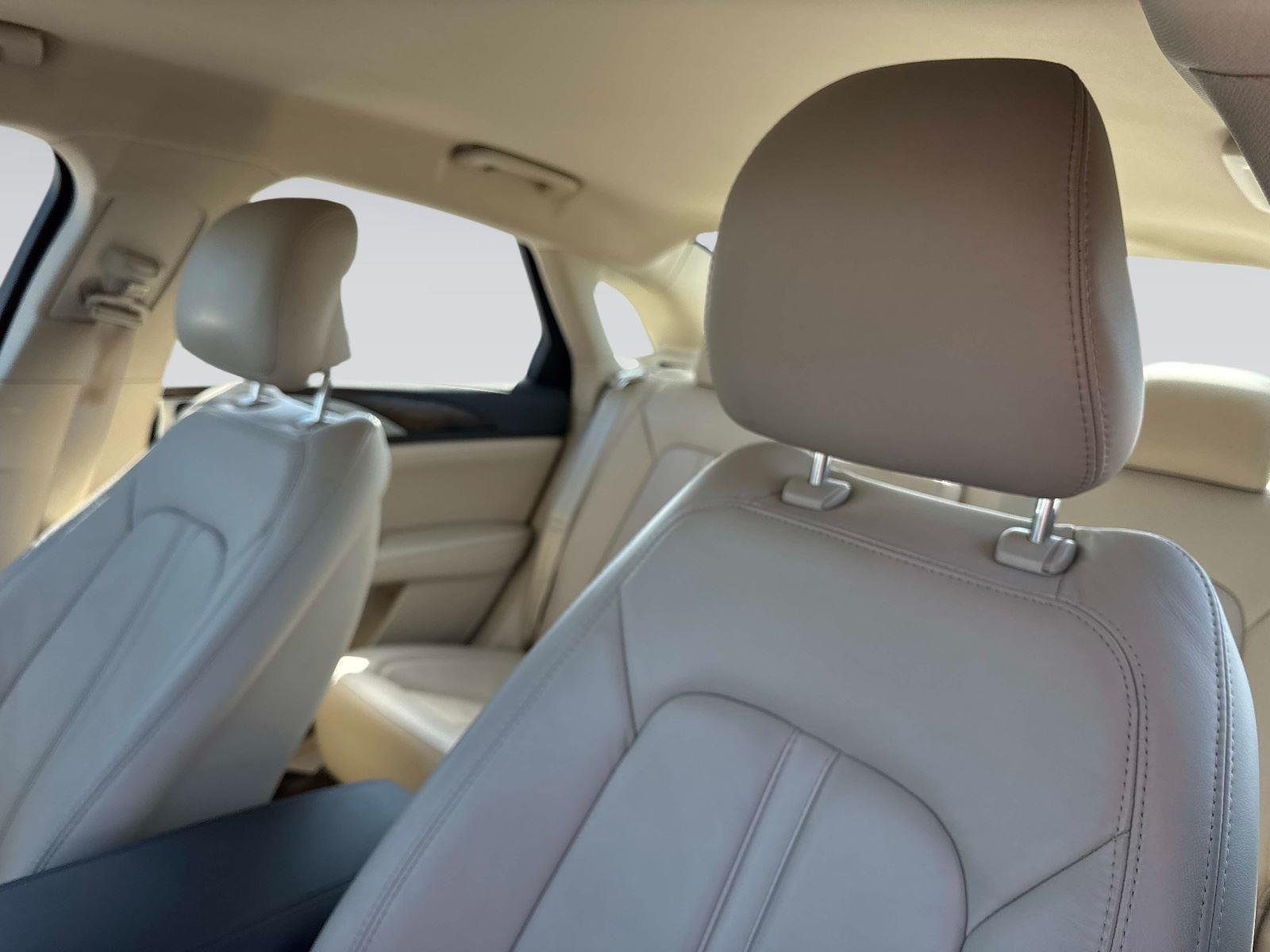 2017 Lincoln MKZ Select