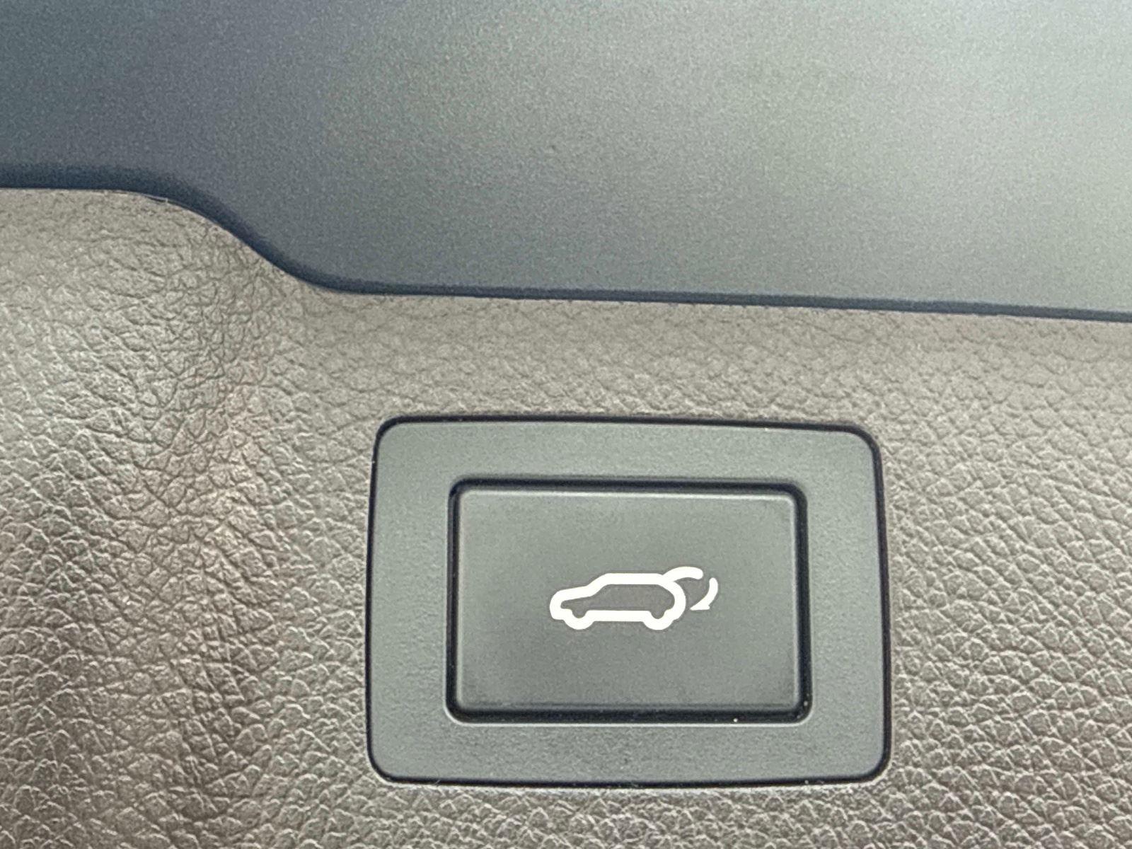 2017 Hyundai Santa Fe Sport 2.0T Ultimate