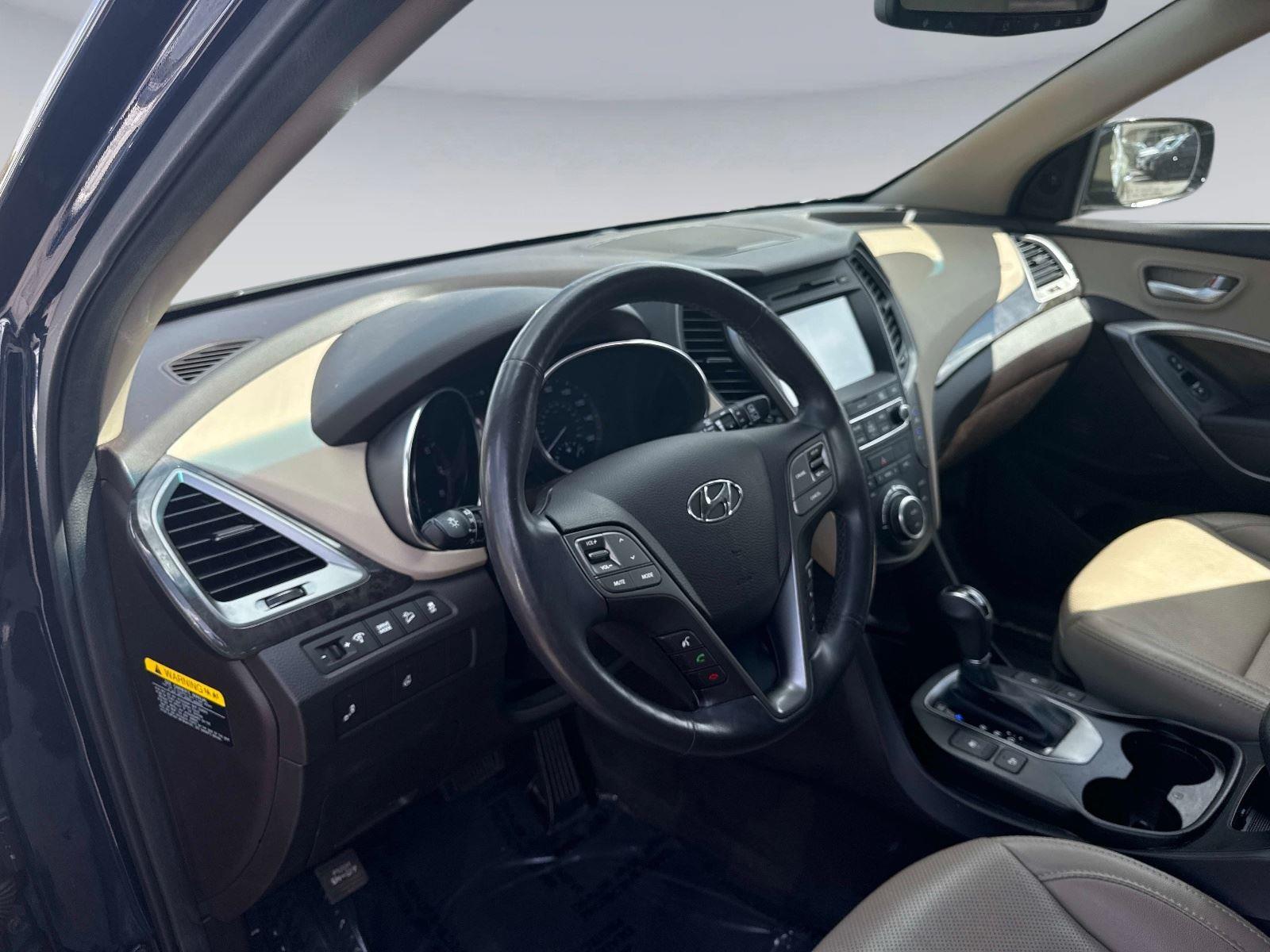 2017 Hyundai Santa Fe Sport 2.0T Ultimate