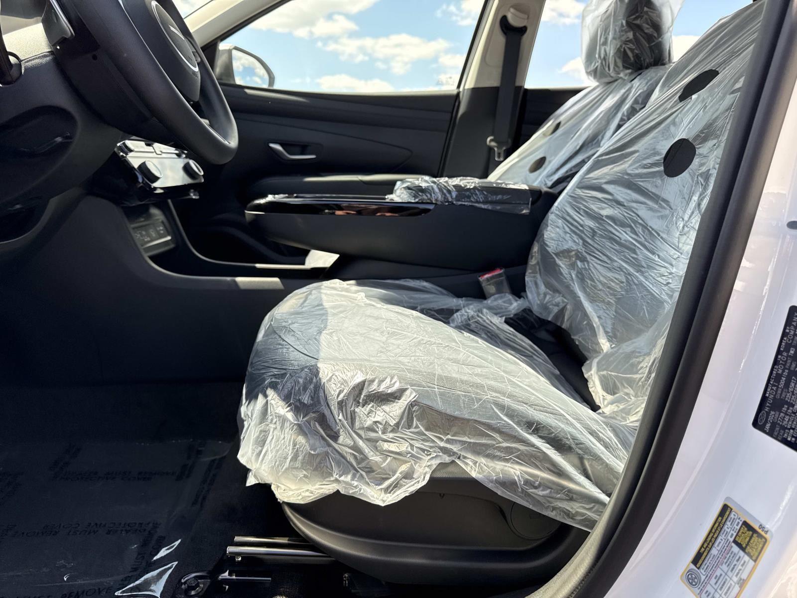 2026 Hyundai Tucson Hybrid Blue SE