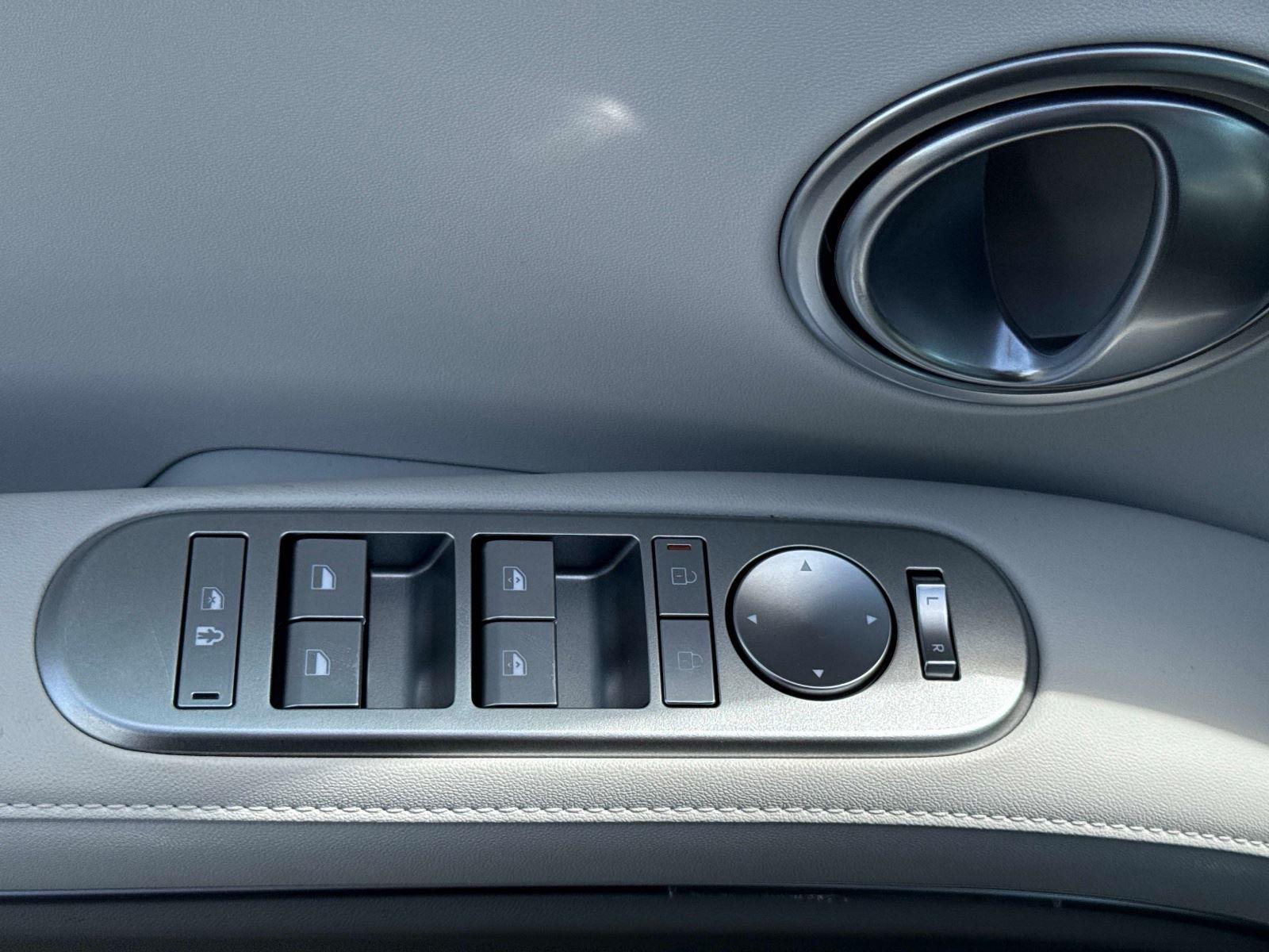 2026 Hyundai Palisade Hybrid Blue SEL 8P