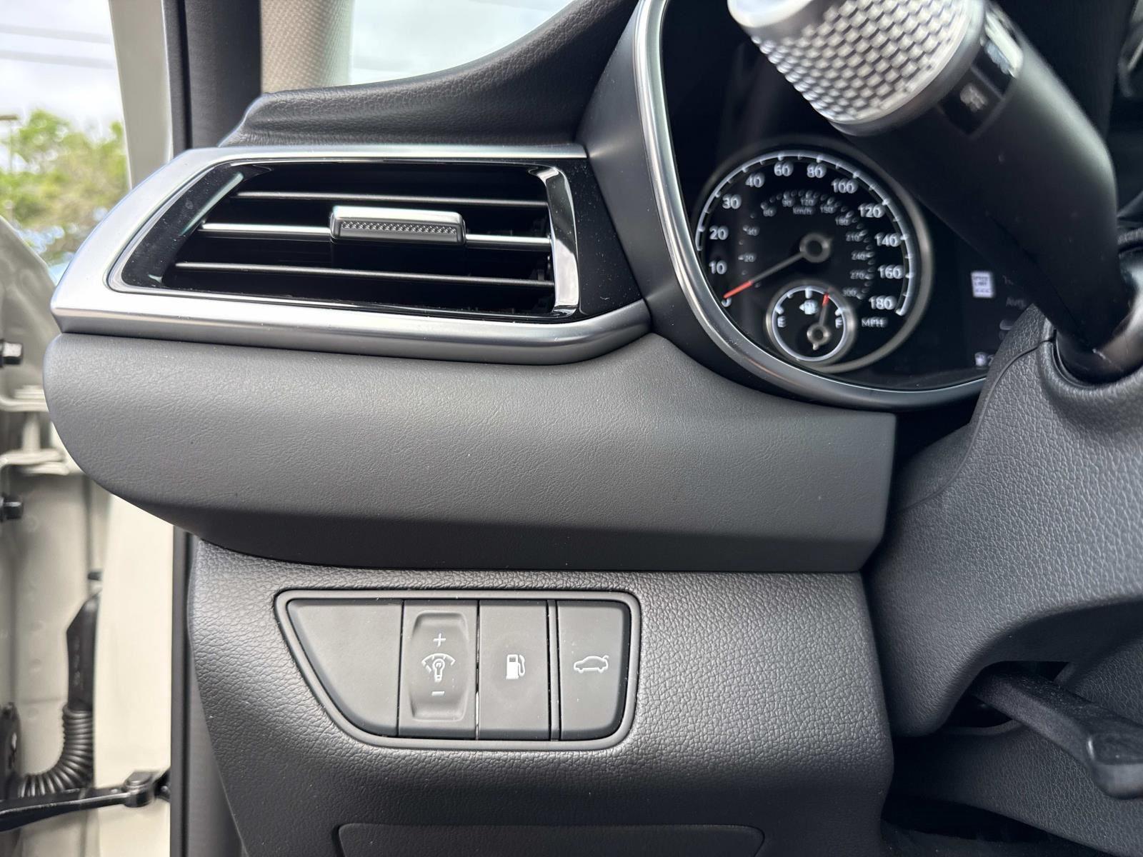 2026 Genesis G70 2.5T