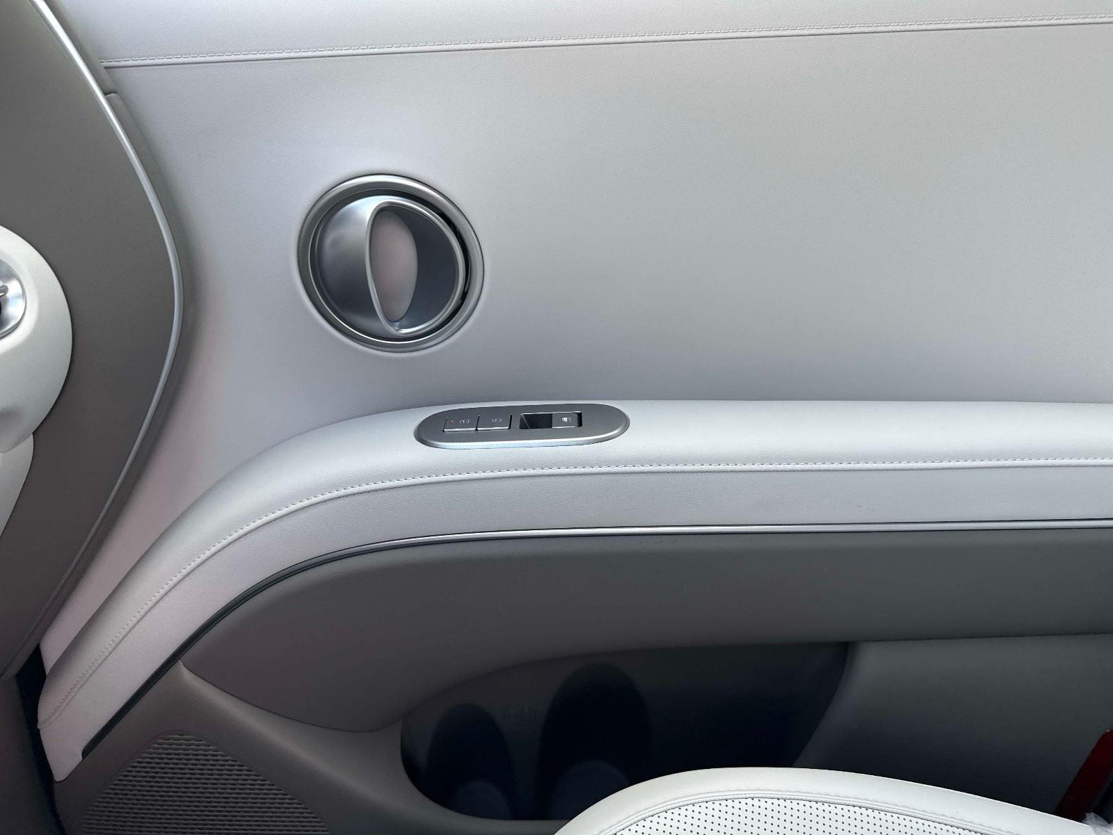 2026 Hyundai Palisade Hybrid Blue SEL 8P