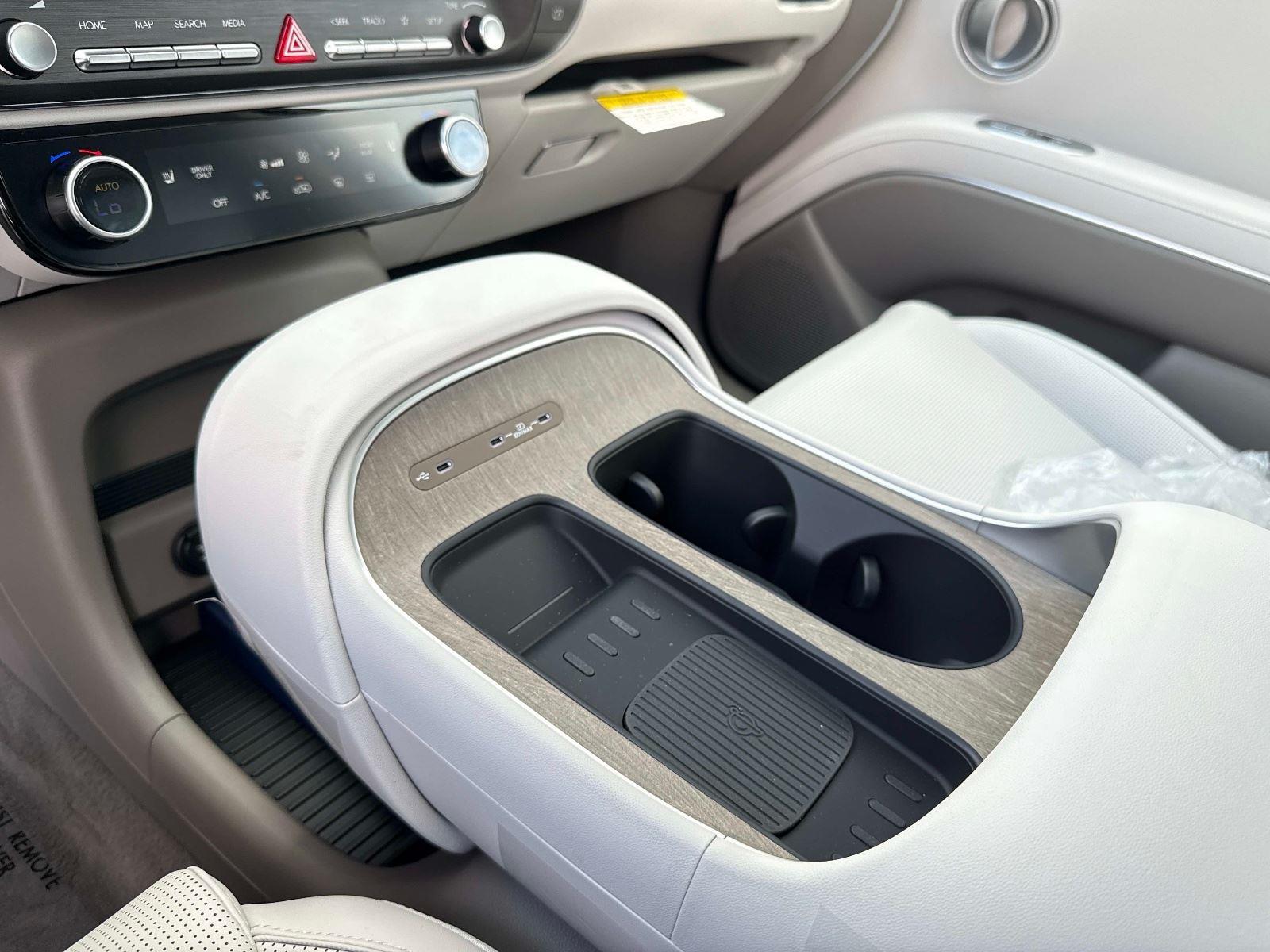 2026 Hyundai Palisade Hybrid Blue SEL 8P