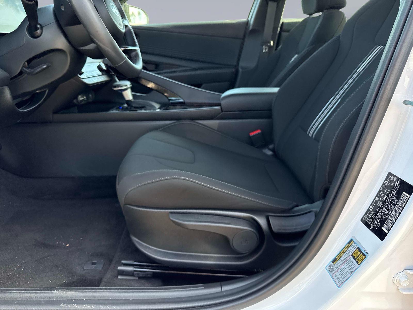 2025 Hyundai Elantra Hybrid SEL Sport