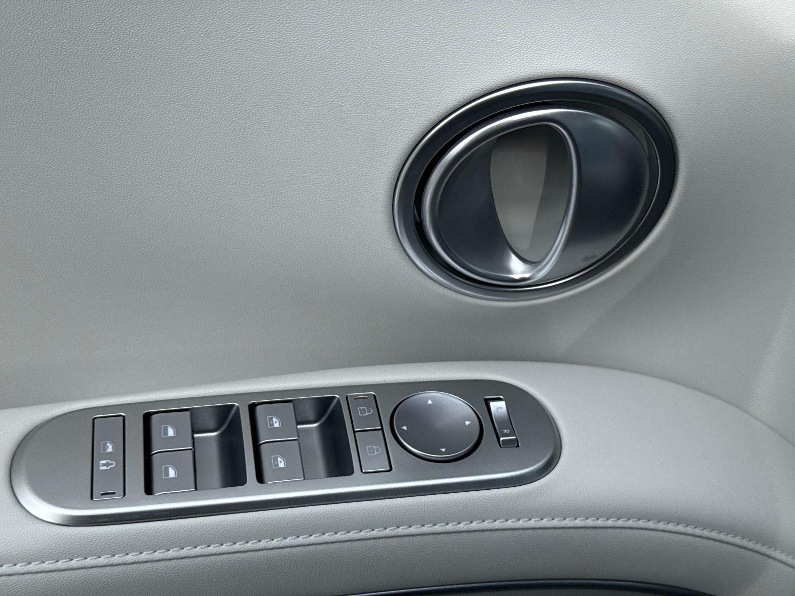 2026 Hyundai Palisade Hybrid Blue SEL 8P