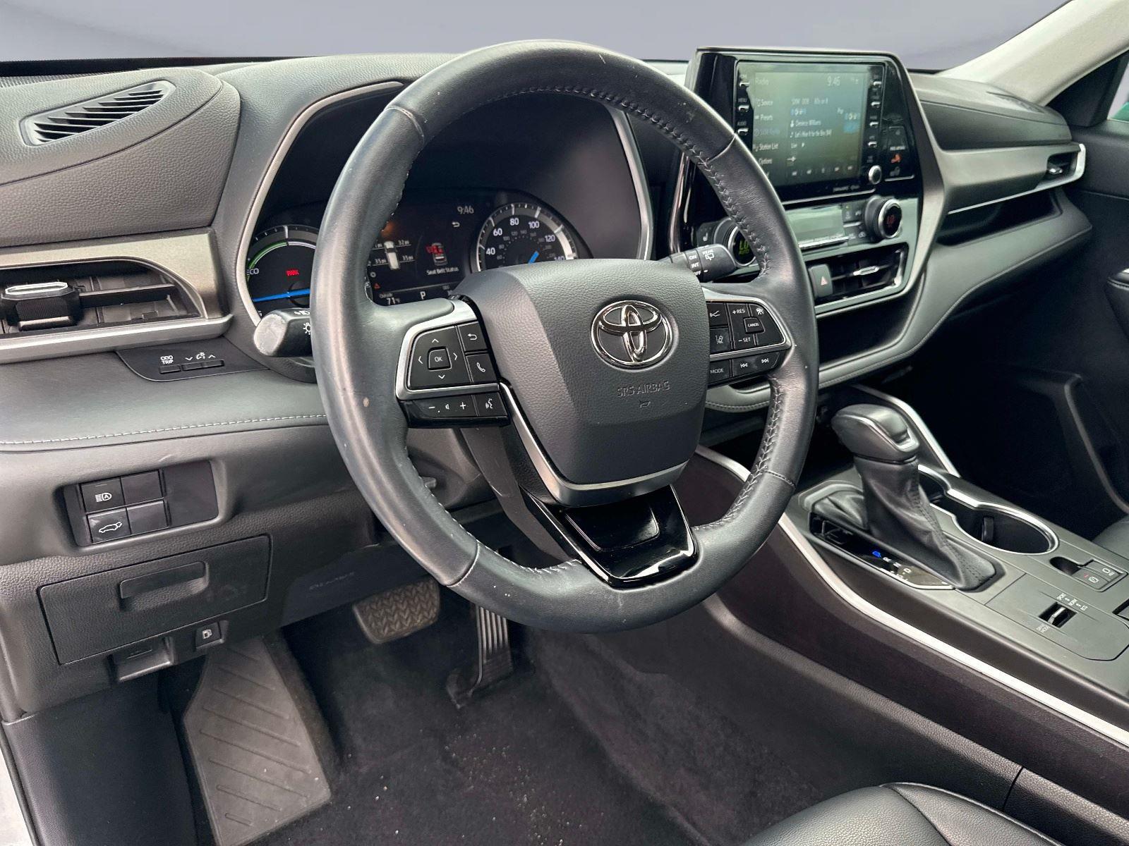 2021 Toyota Highlander Hybrid XLE