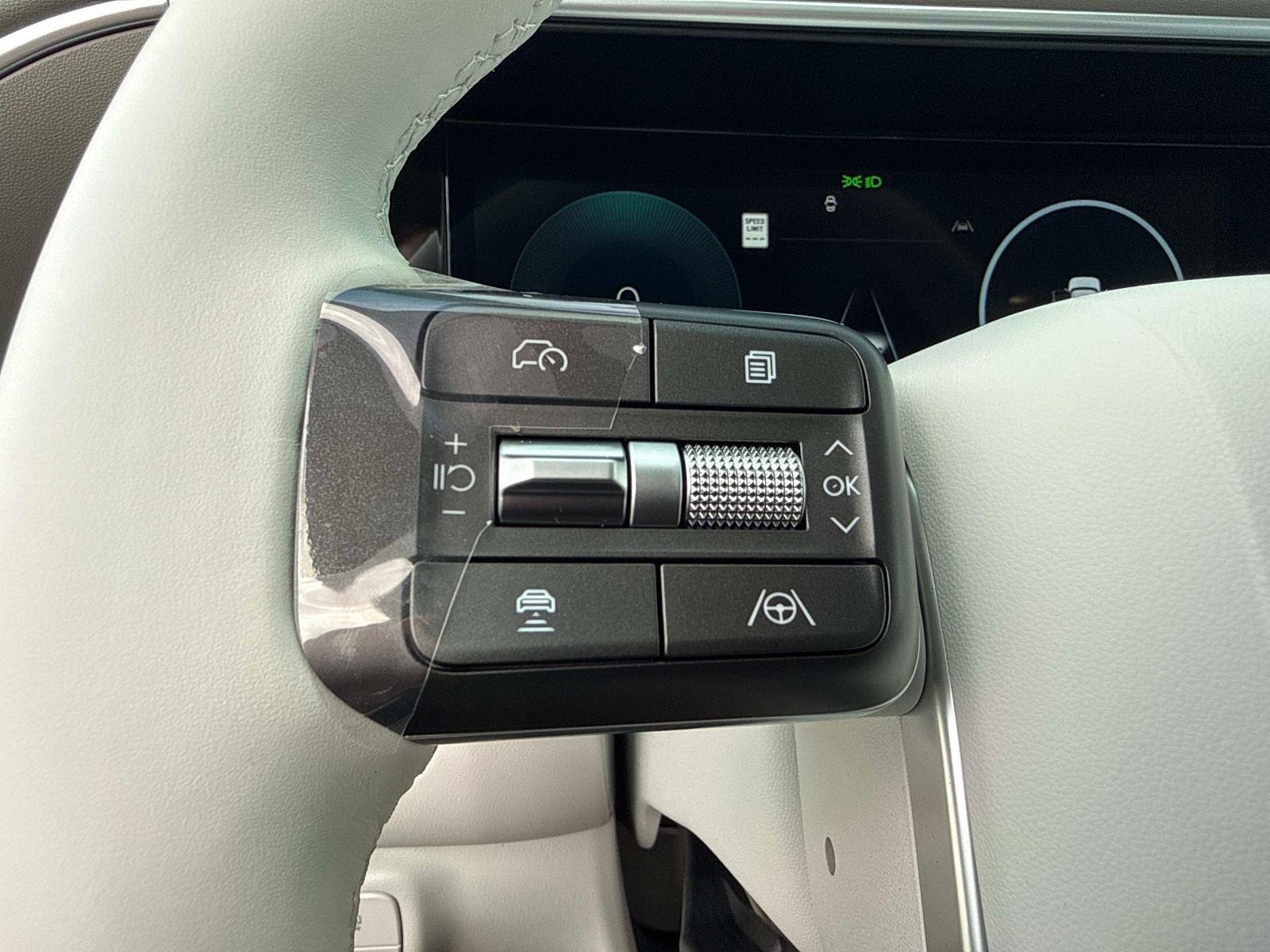 2026 Hyundai Palisade Hybrid Blue SEL 8P