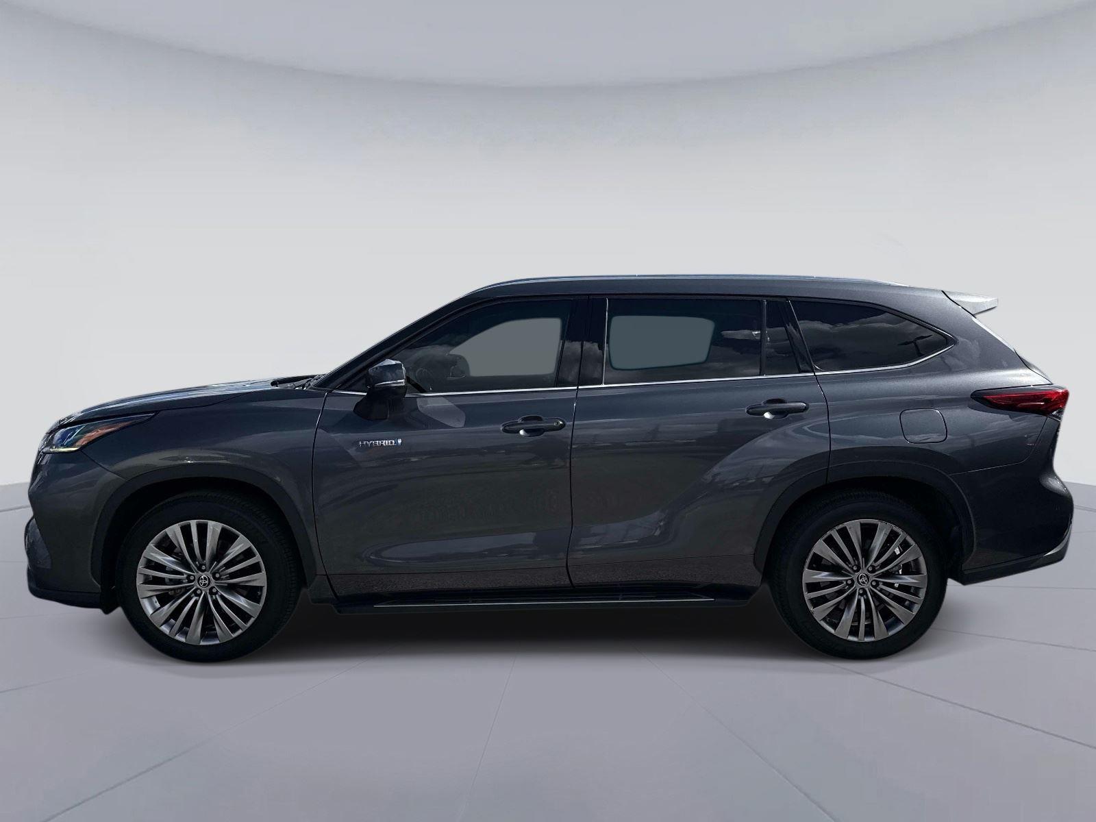 2020 Toyota Highlander Hybrid Platinum