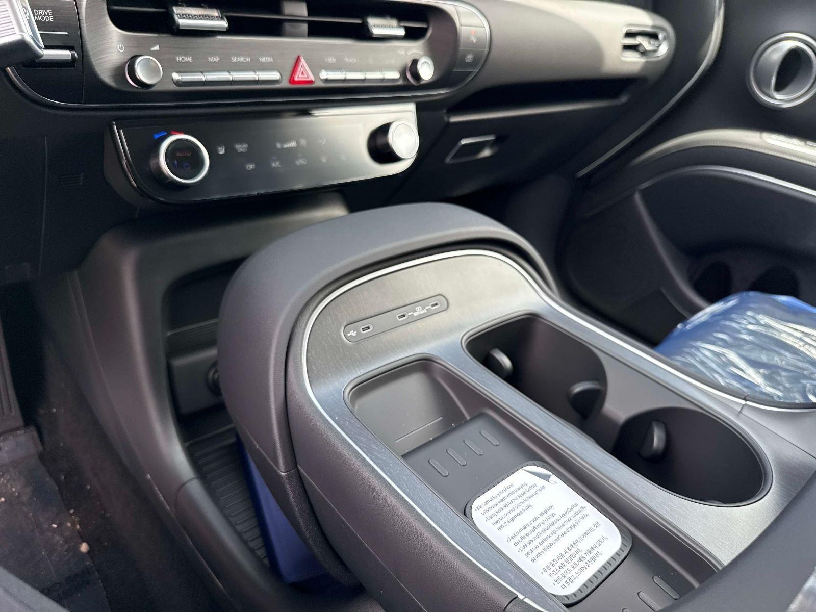 2026 Hyundai Palisade Hybrid Blue SEL 8P