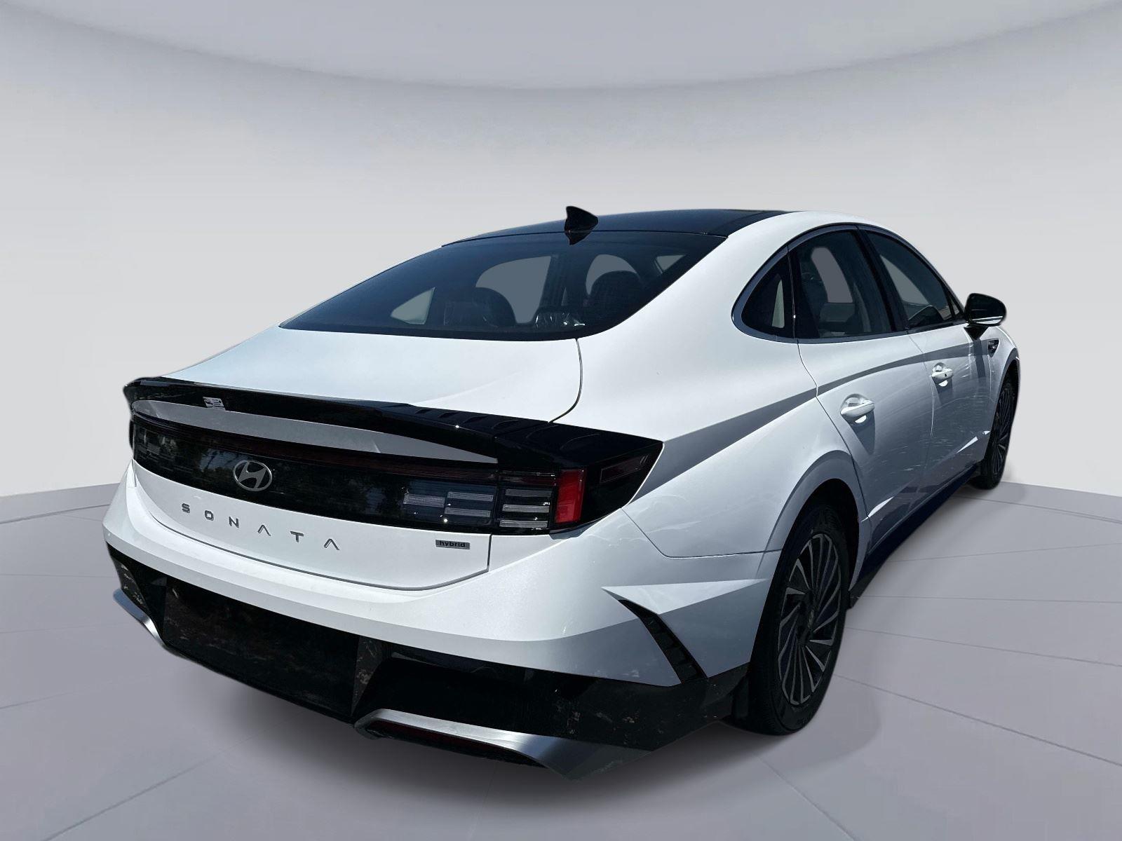 2026 Hyundai Sonata Hybrid SEL