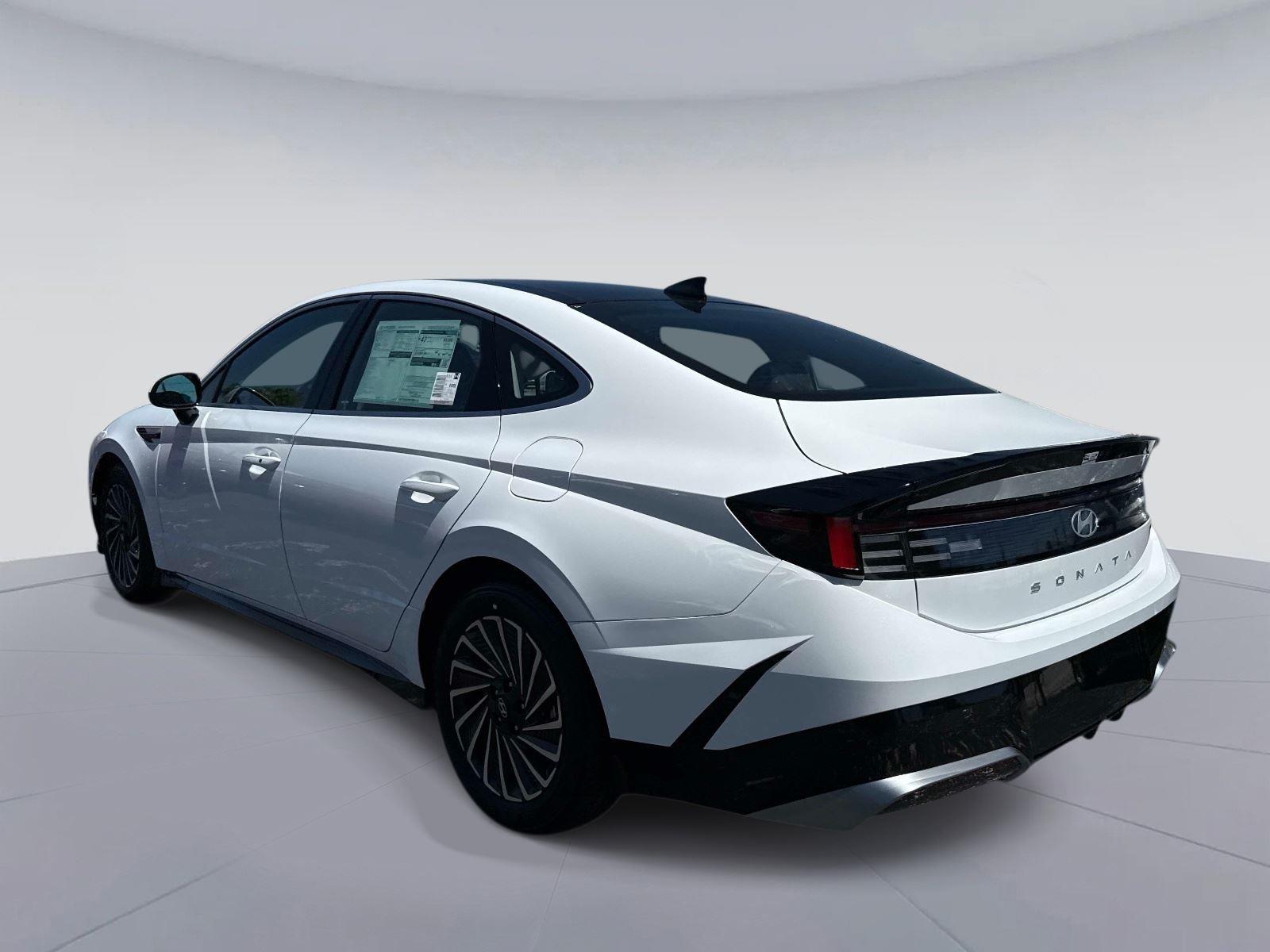 2026 Hyundai Sonata Hybrid SEL