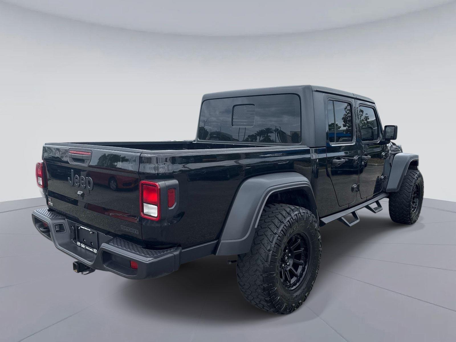 2021 Jeep Gladiator Sport