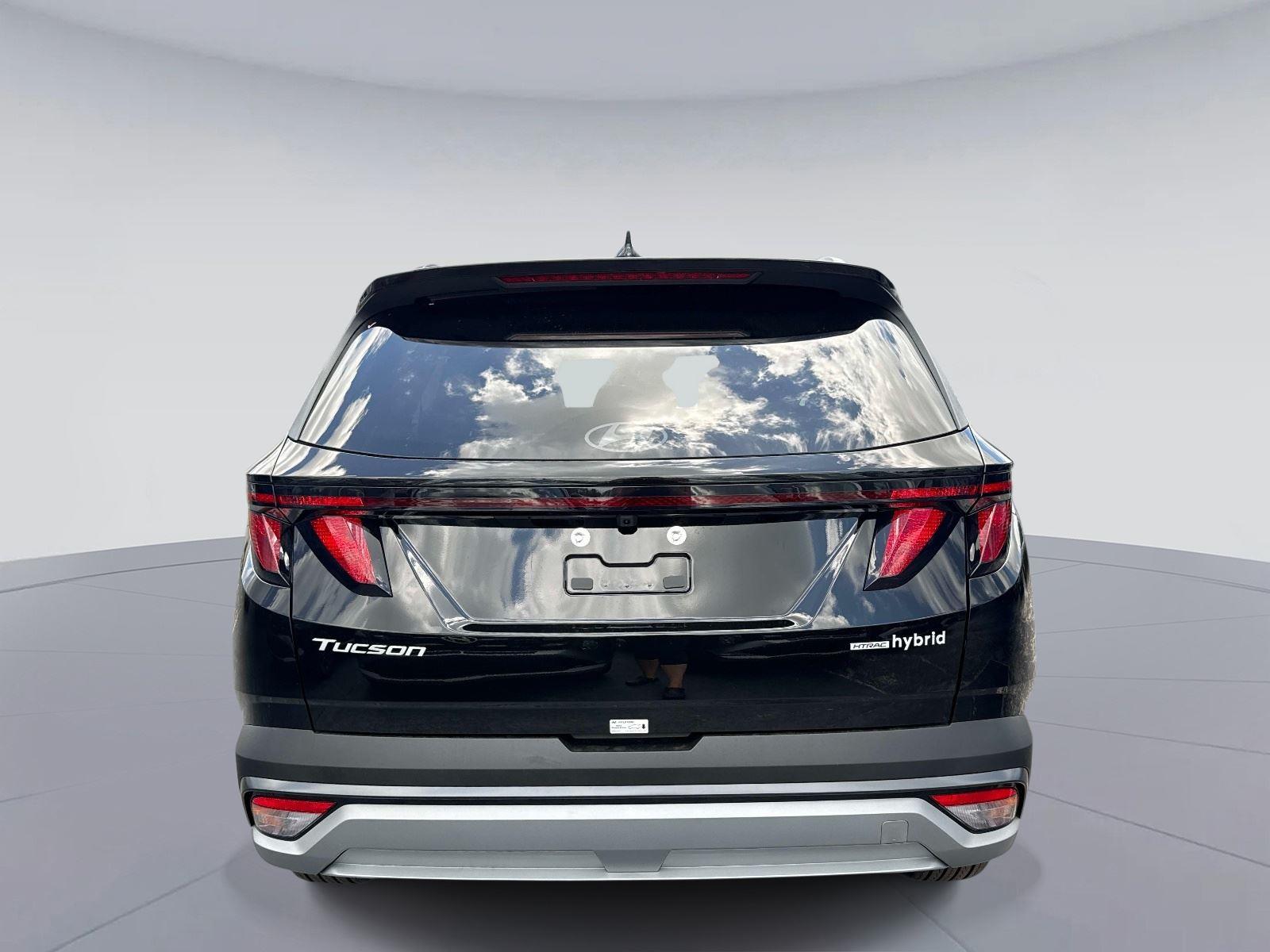 2026 Hyundai Tucson Hybrid SEL