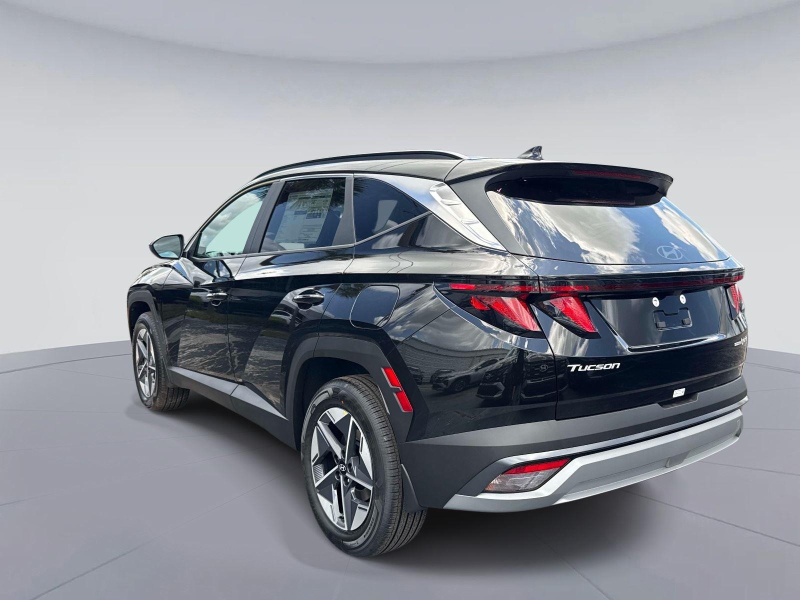 2026 Hyundai Tucson Hybrid SEL
