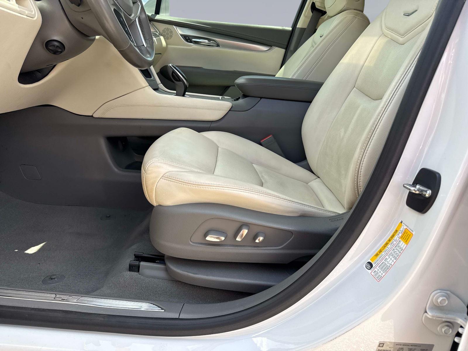 2018 Cadillac XT5 Premium Luxury AWD