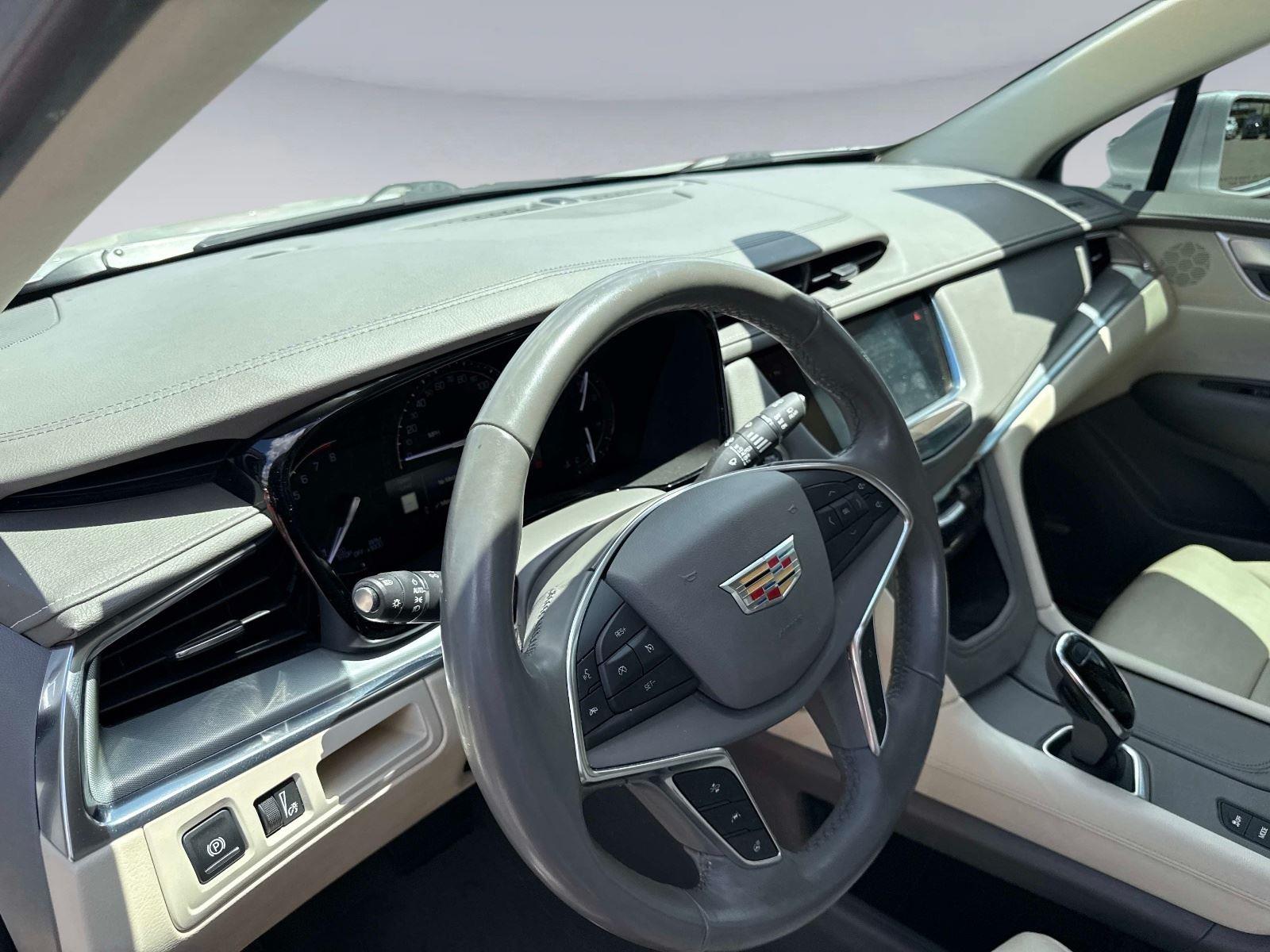 2018 Cadillac XT5 Premium Luxury AWD