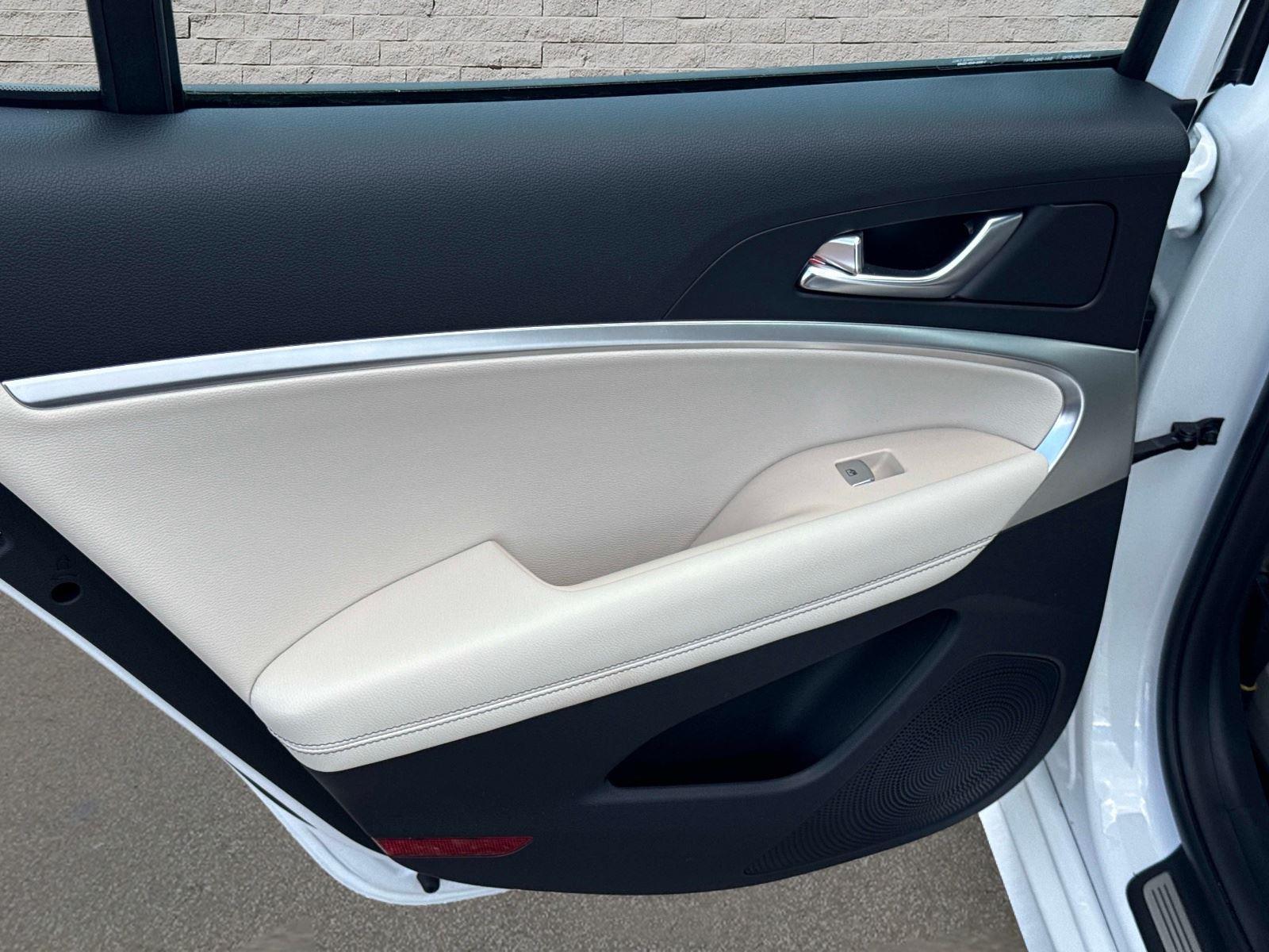 2026 Genesis G70 2.5T