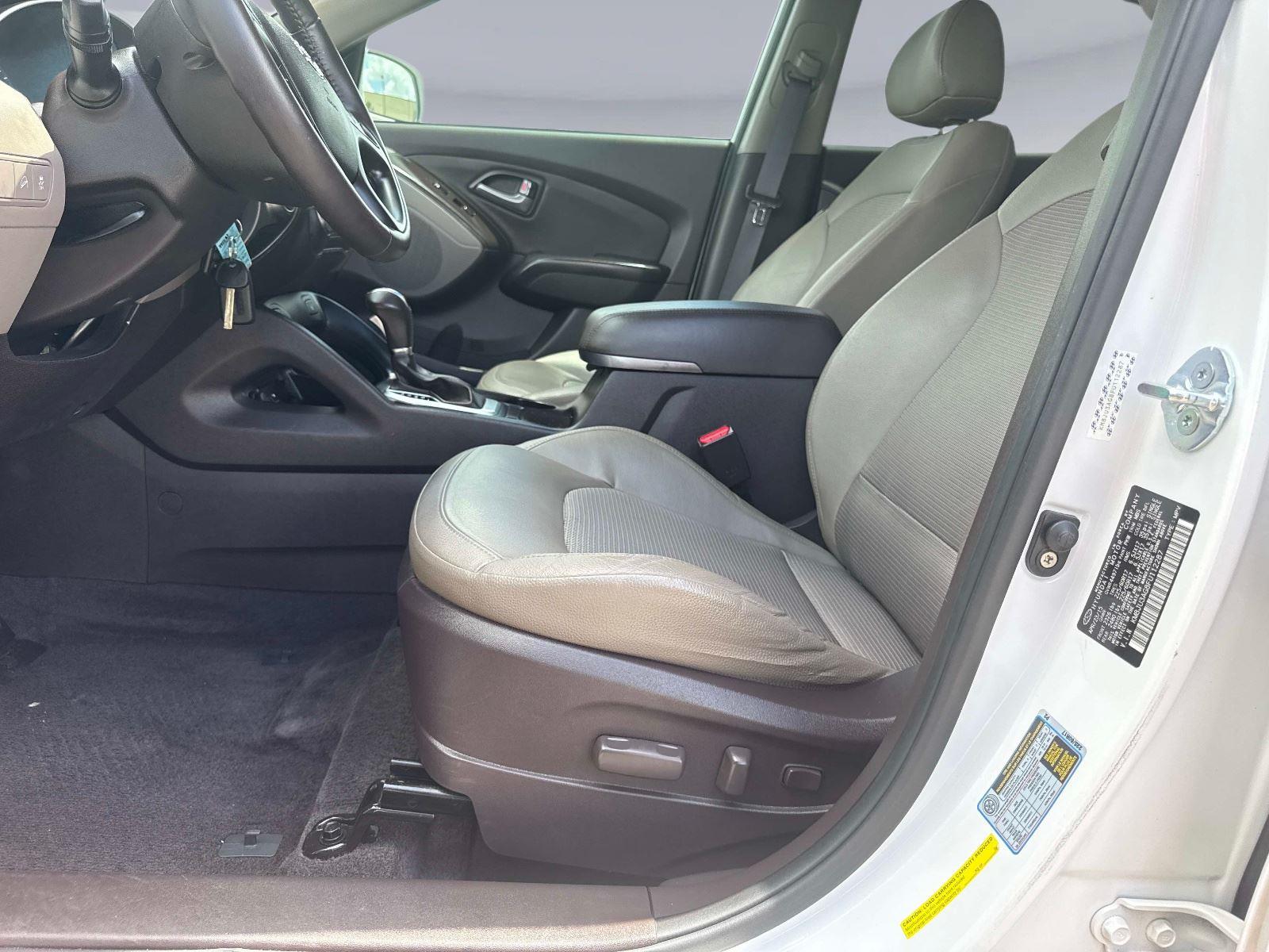 2015 Hyundai Tucson SE