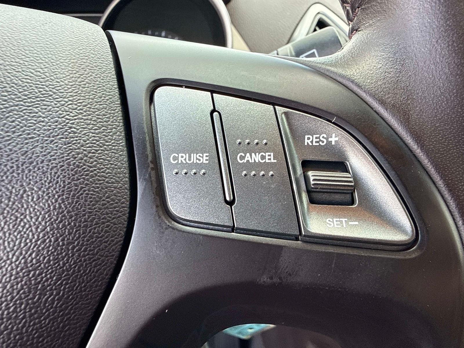 2015 Hyundai Tucson SE