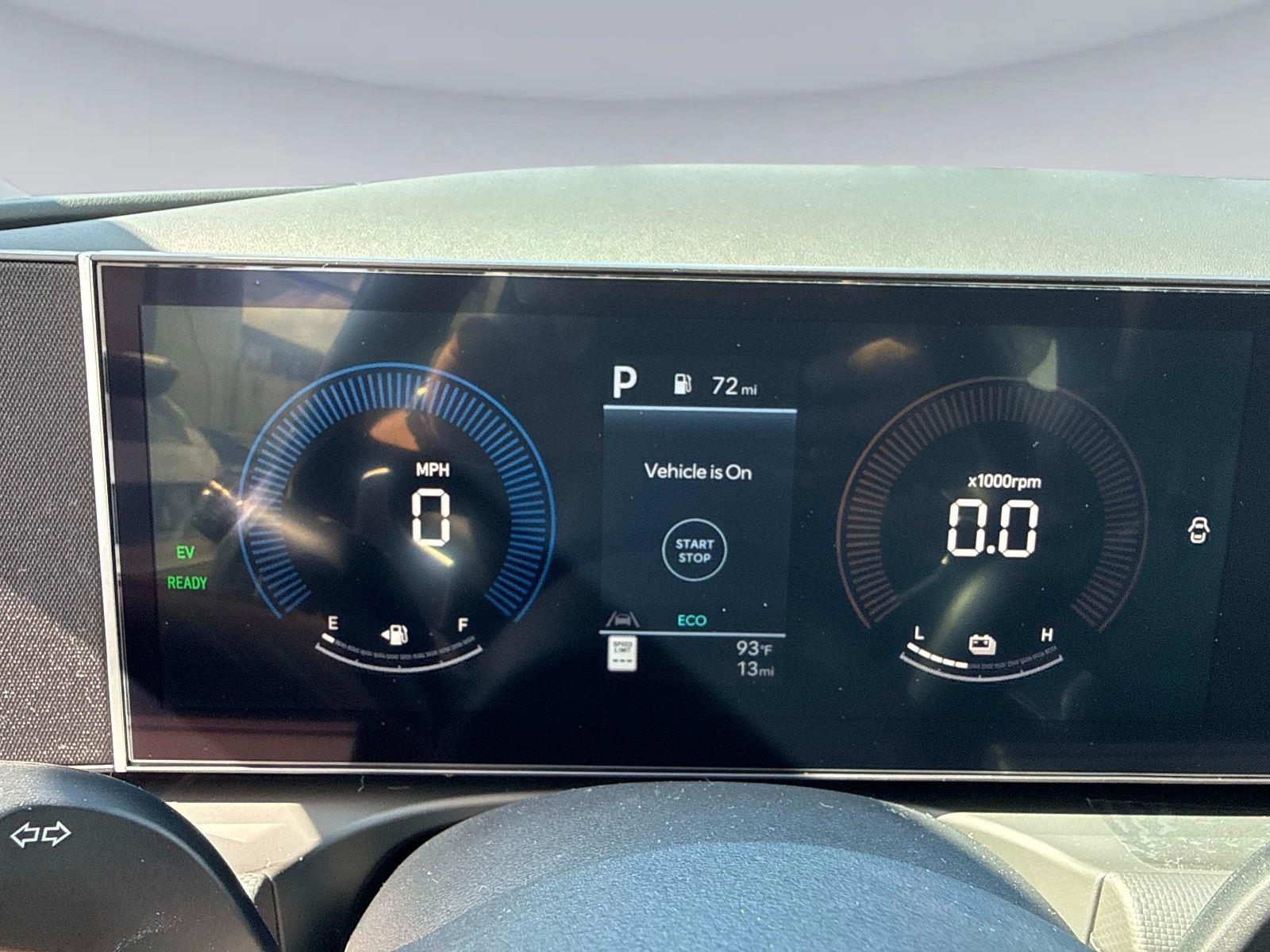 2026 Hyundai Tucson Hybrid Blue SE