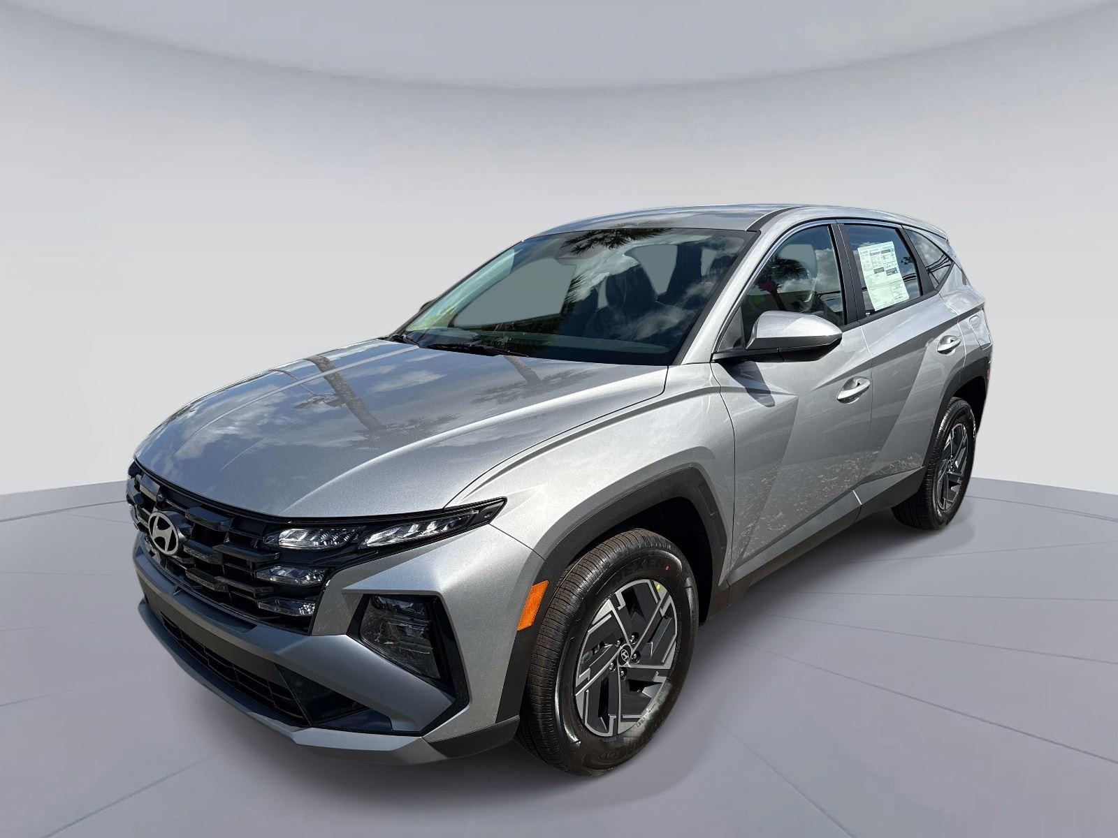2026 Hyundai Tucson Hybrid Blue SE