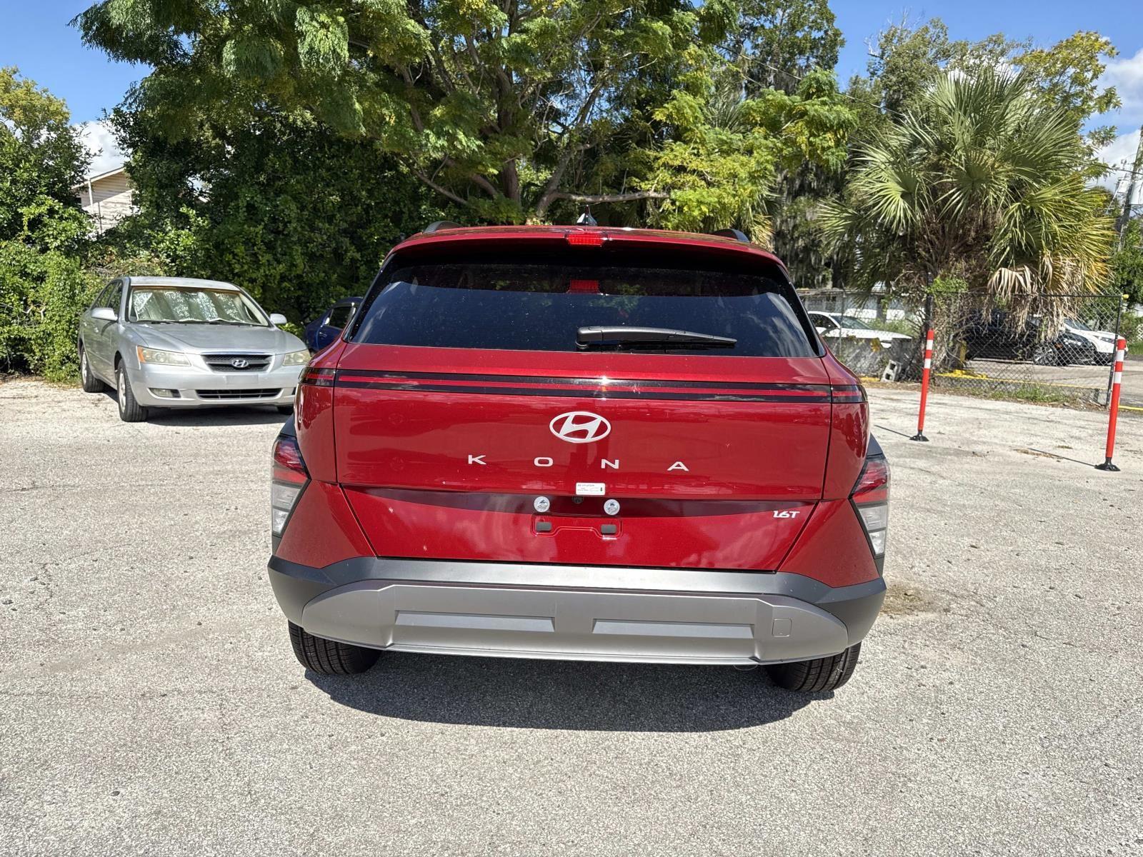 2026 Hyundai Kona SEL Premium
