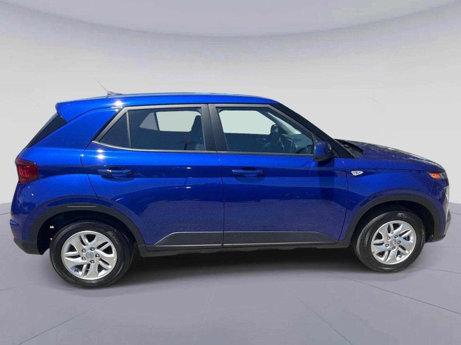2025 Hyundai Venue SE