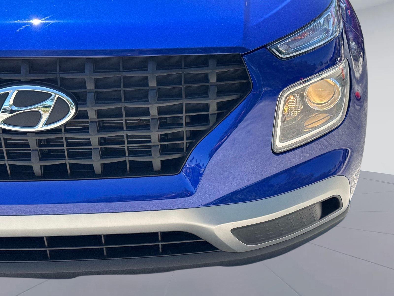 2025 Hyundai Venue SE
