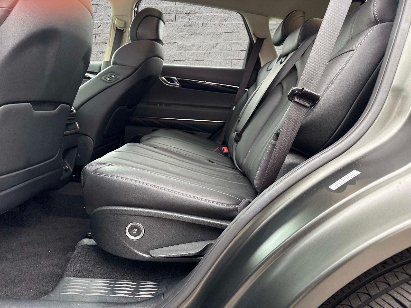 2025 Genesis GV80 2.5T Standard