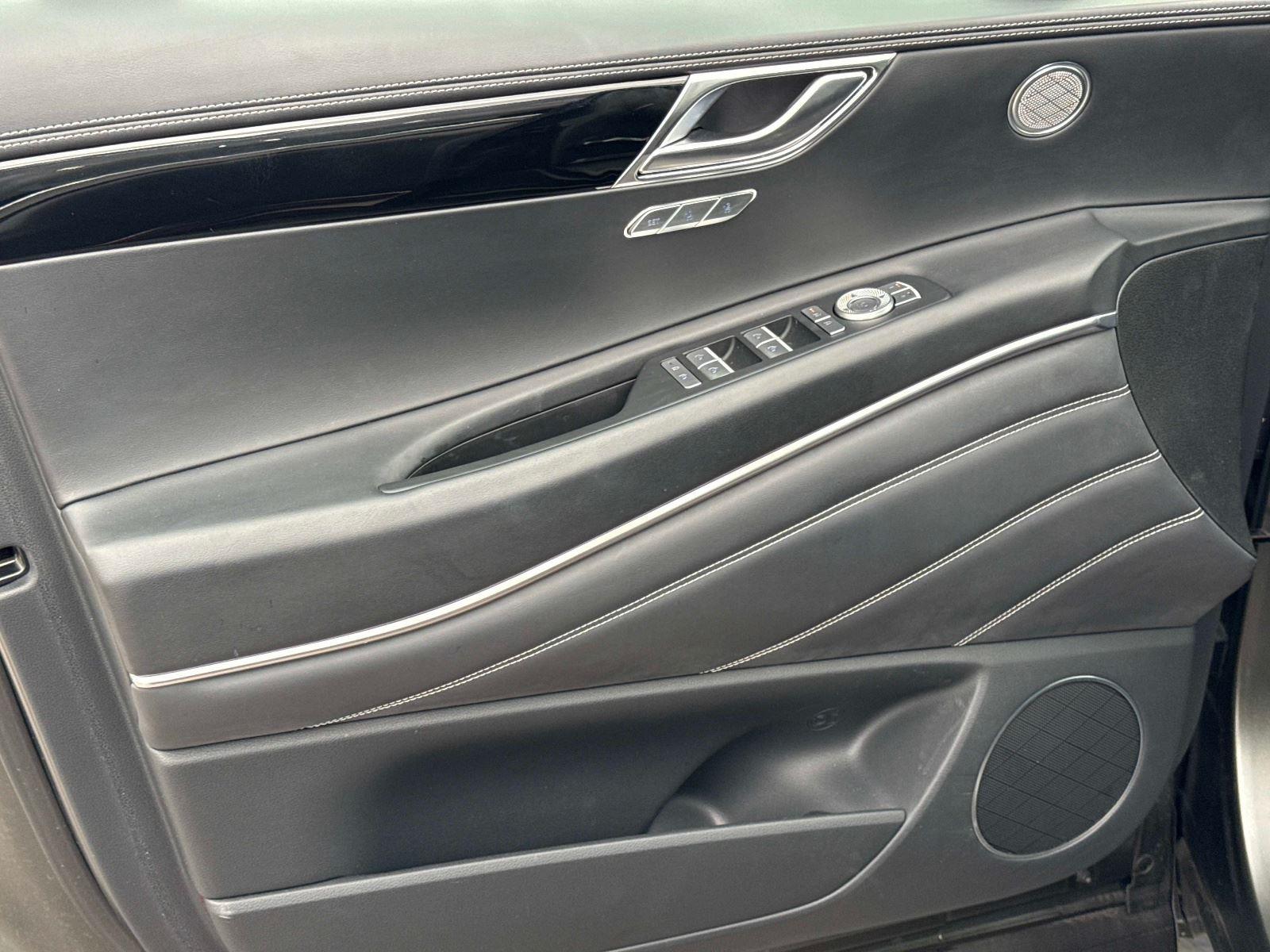 2025 Genesis GV80 2.5T Standard