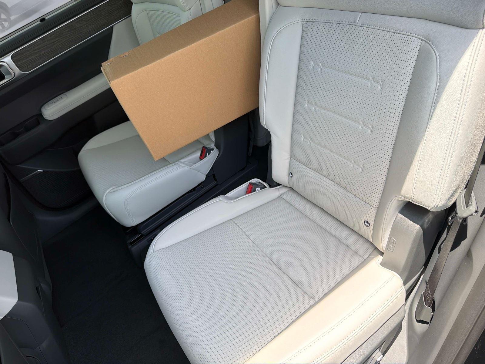 2026 Hyundai Santa Fe Hybrid Limited 6P