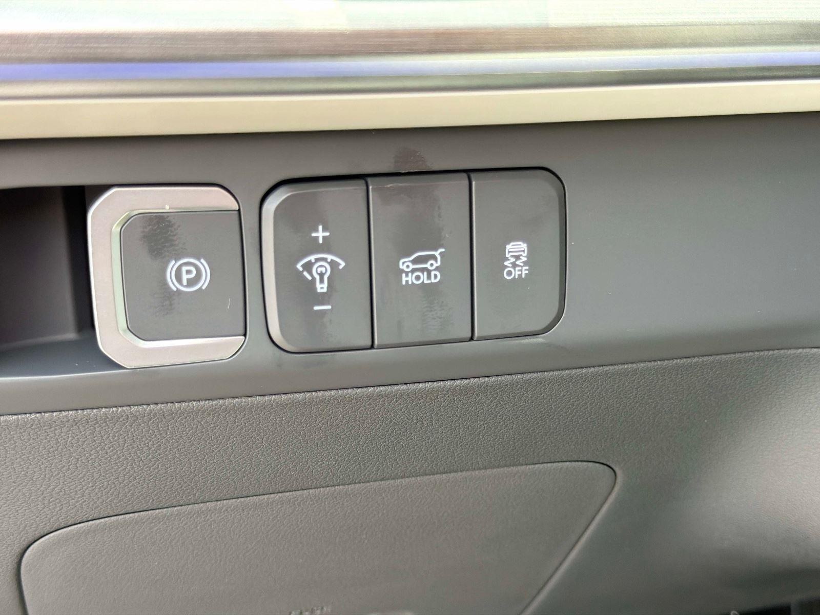 2026 Hyundai Santa Fe Hybrid Limited 6P