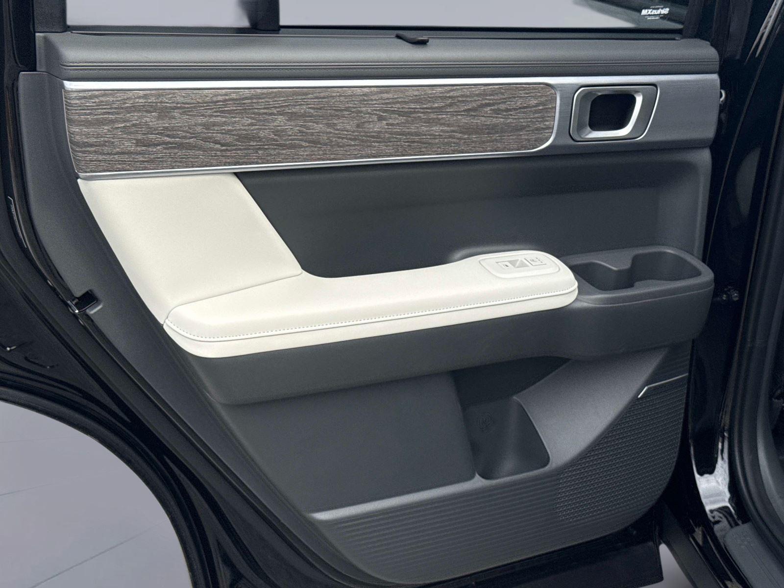 2026 Hyundai Santa Fe Hybrid Limited 7P