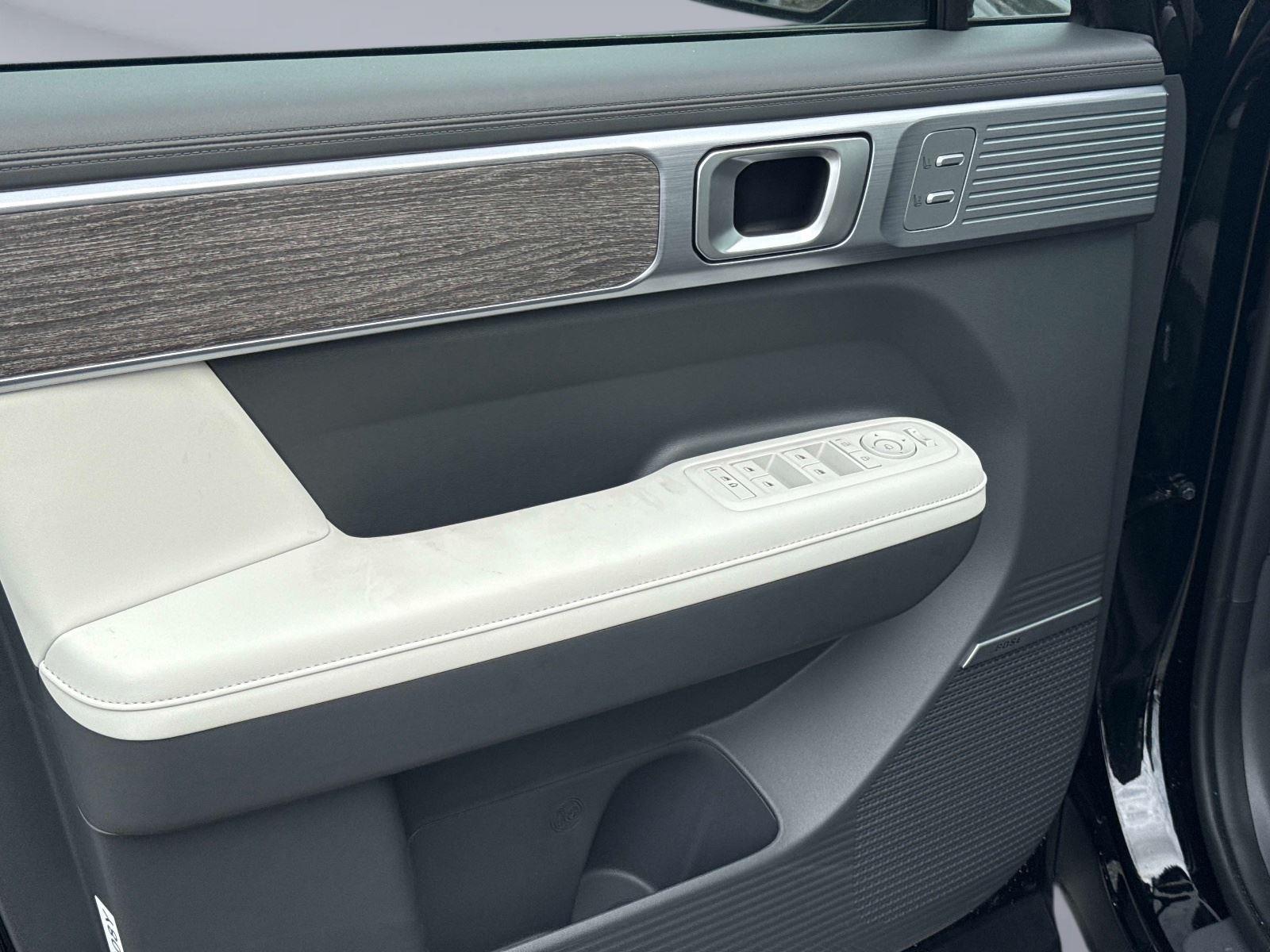 2026 Hyundai Santa Fe Hybrid Limited 7P
