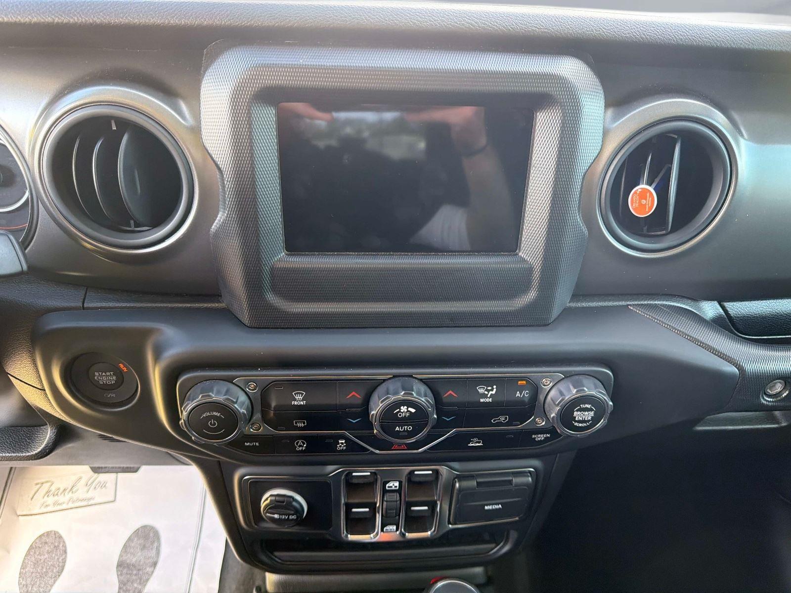 2023 Jeep Wrangler Willys