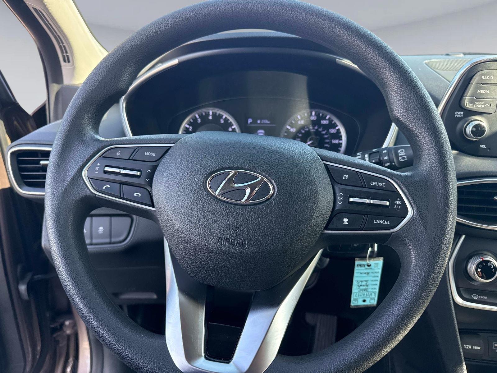 2020 Hyundai Santa Fe SE