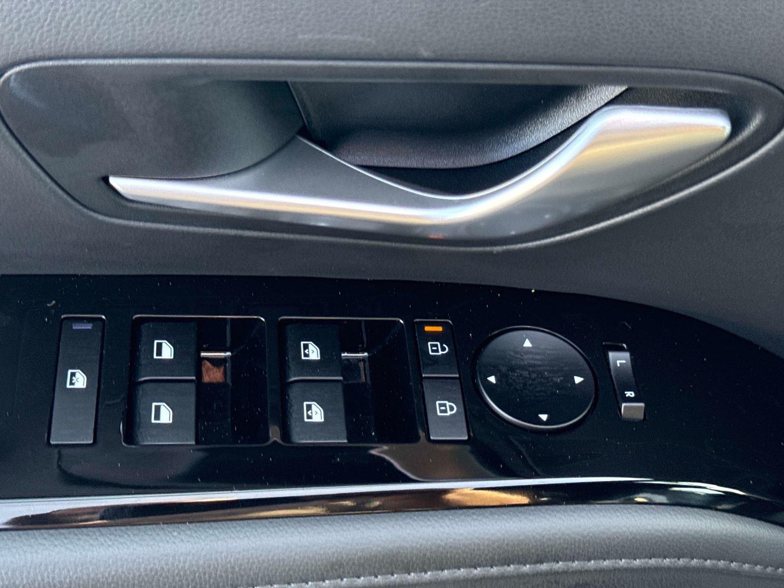 2025 Hyundai Santa Cruz SEL Activity