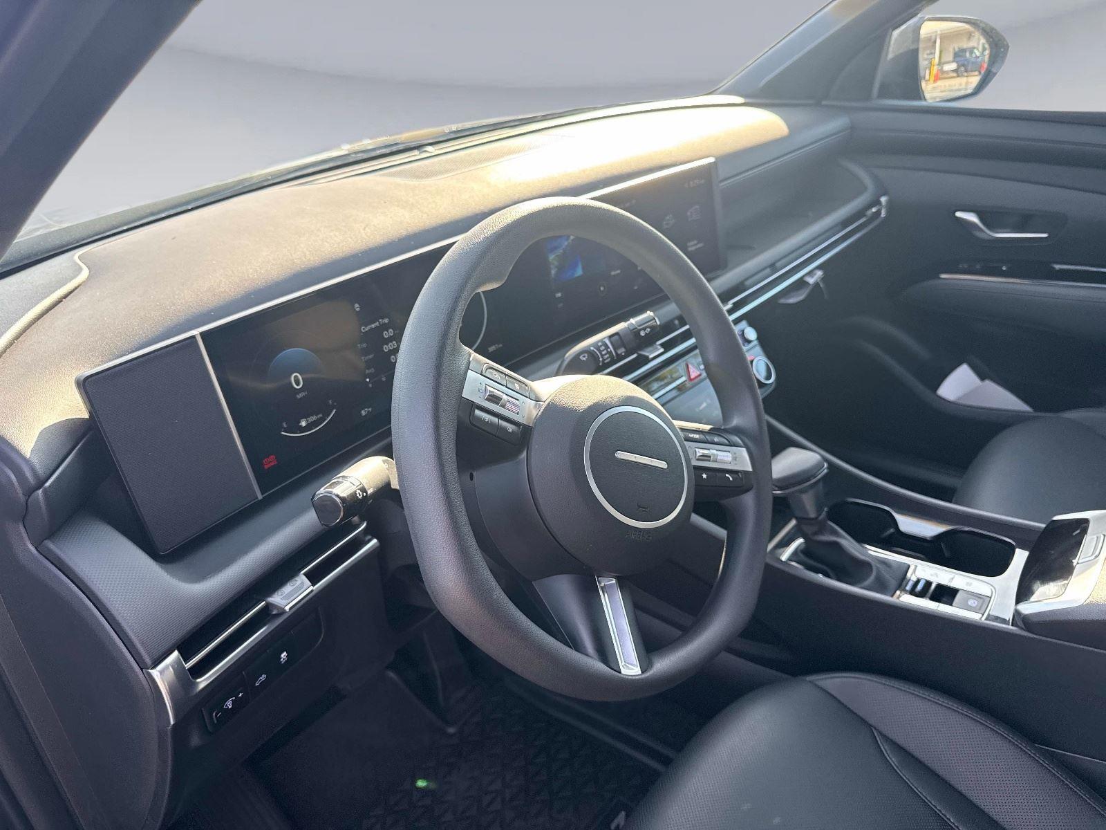 2025 Hyundai Santa Cruz SEL Activity
