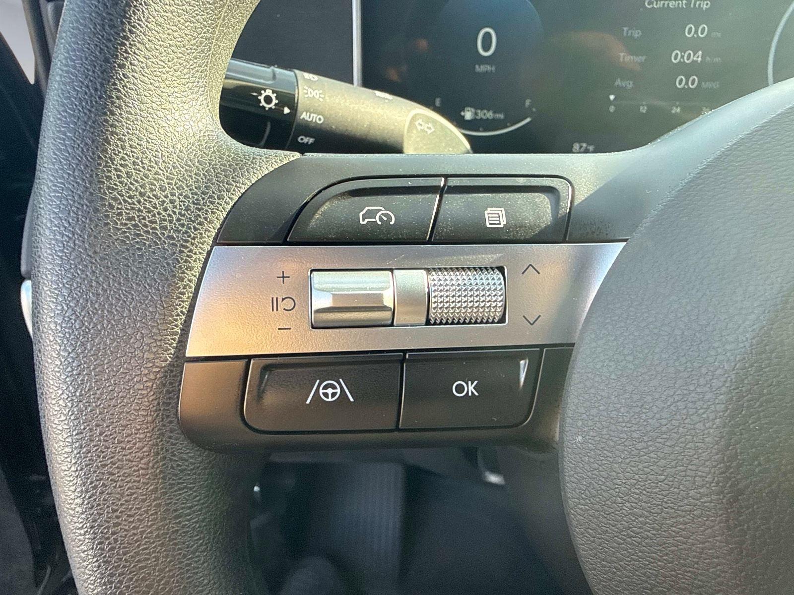 2025 Hyundai Santa Cruz SEL Activity