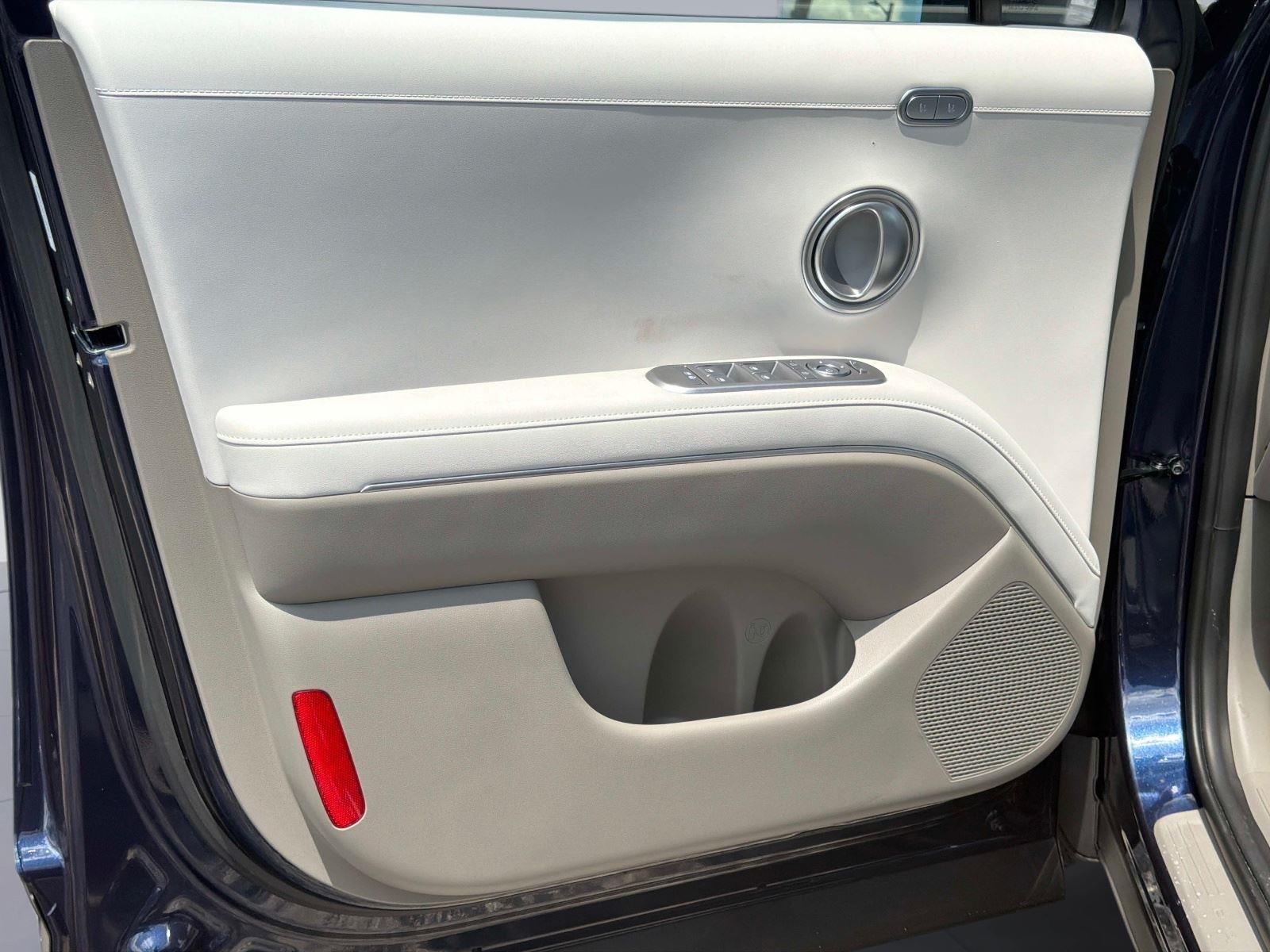 2026 Hyundai Palisade Hybrid Blue SEL Premium 8P