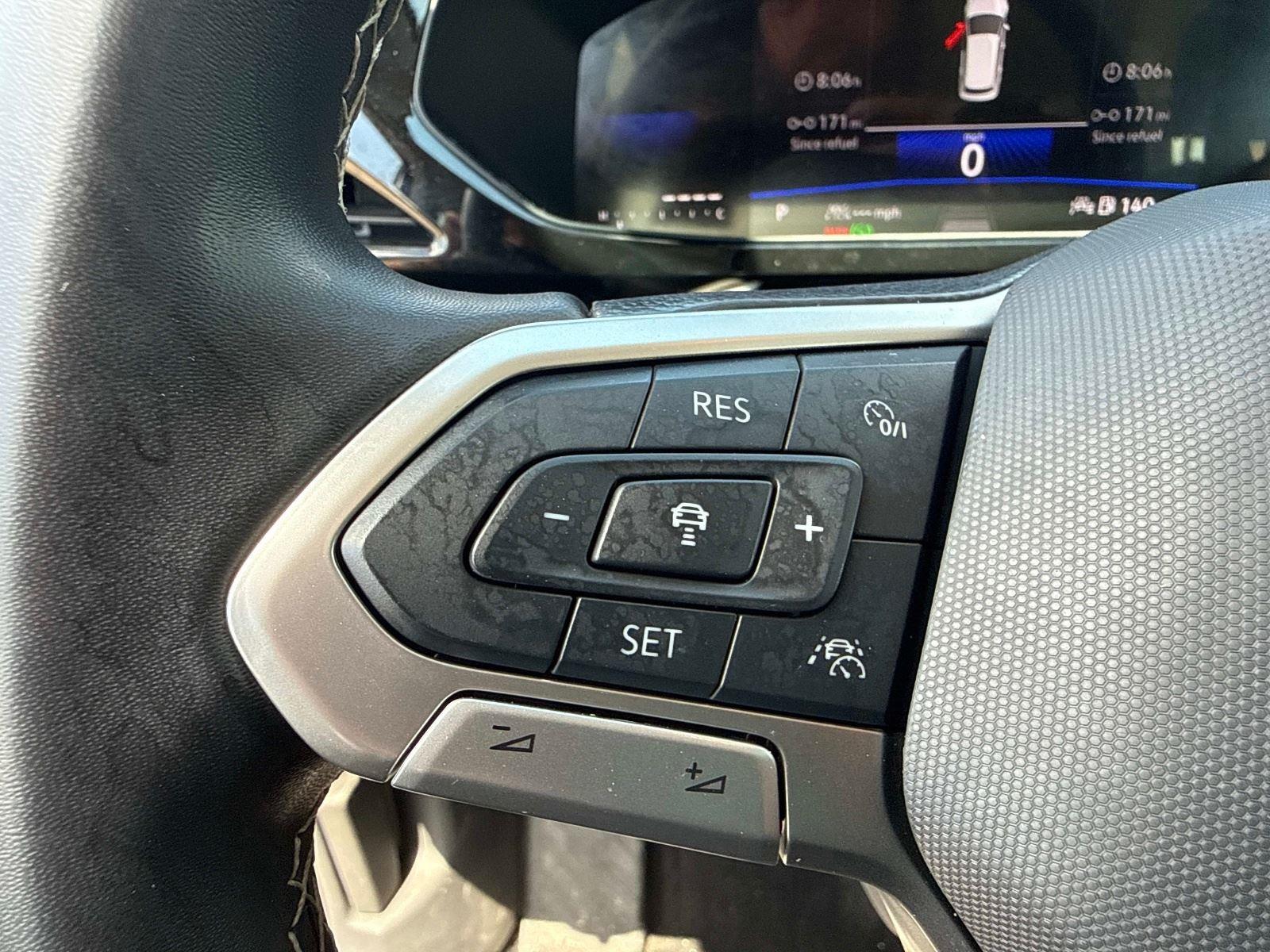2024 Volkswagen Taos S