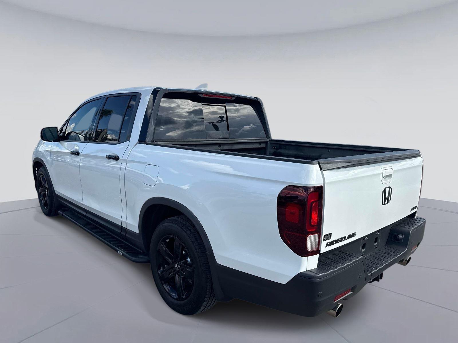 2023 Honda Ridgeline Black Edition