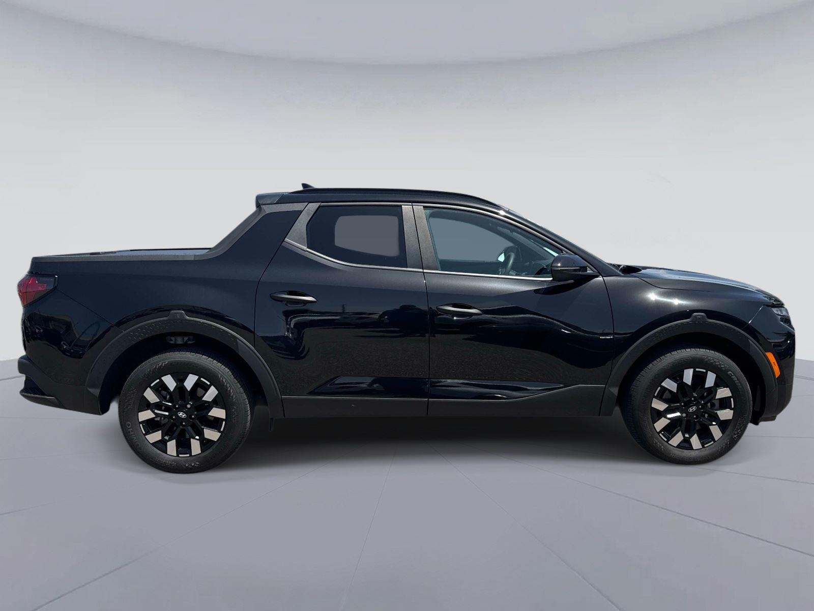 2025 Hyundai Santa Cruz SEL Activity