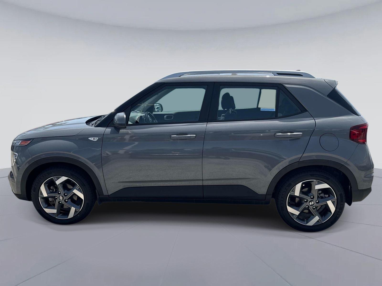 2022 Hyundai Venue SEL