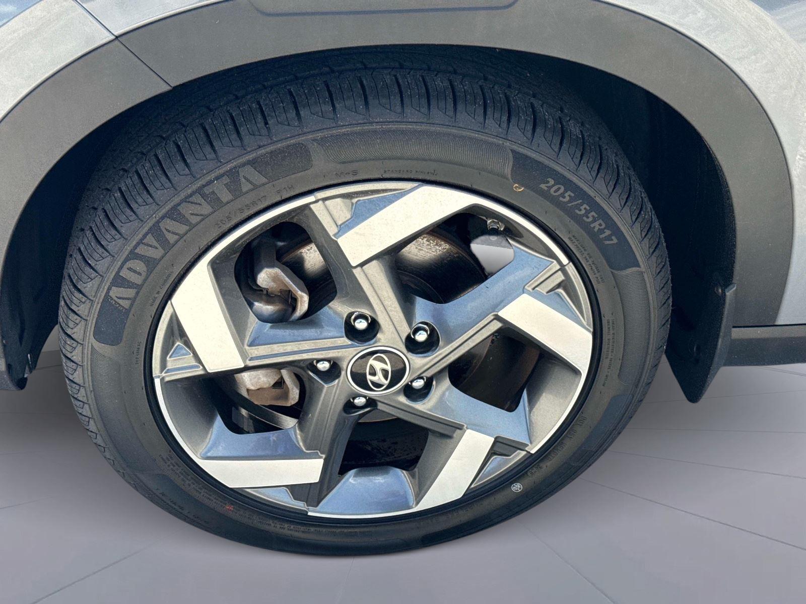 2022 Hyundai Venue SEL