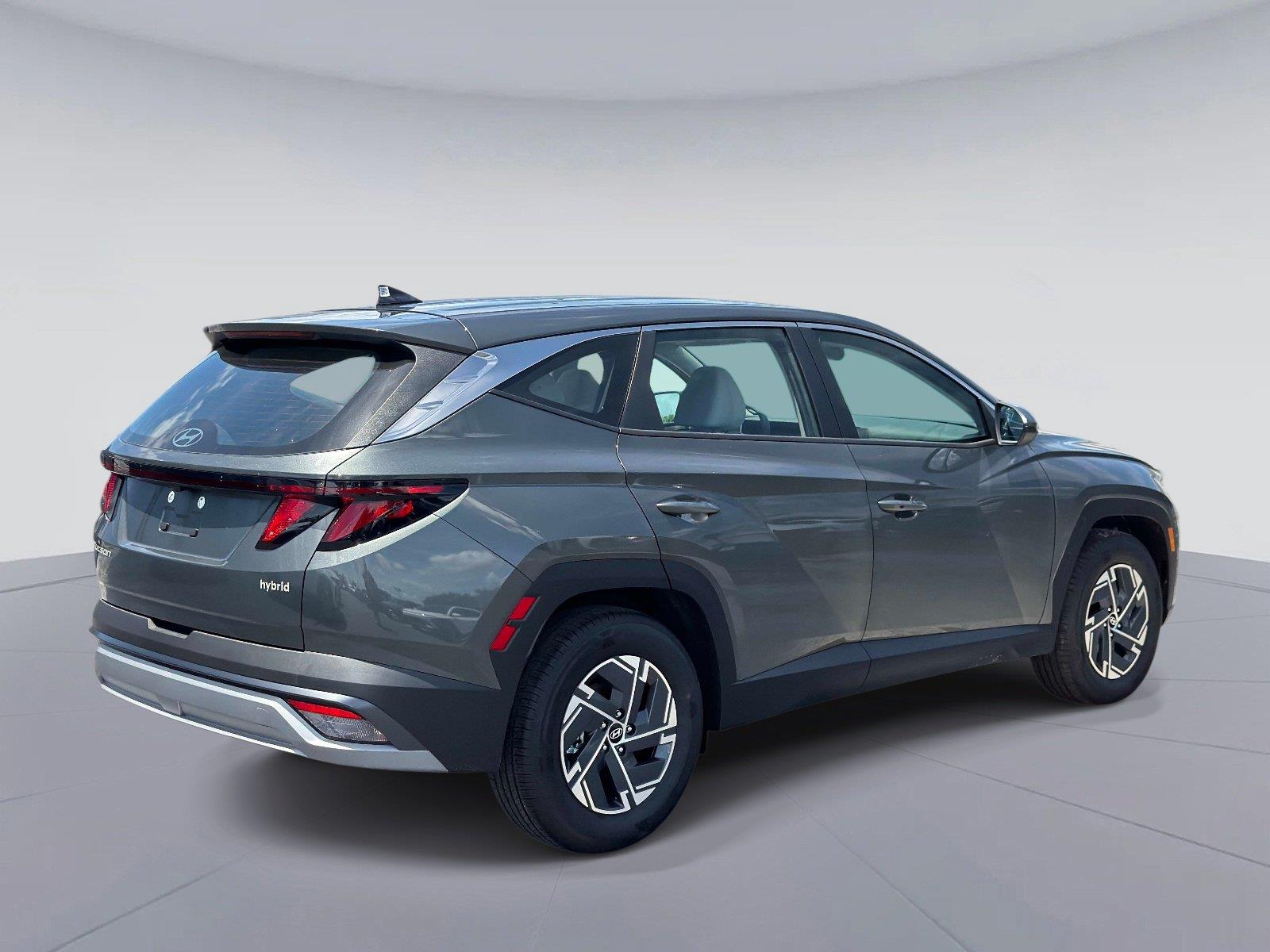 2026 Hyundai Tucson Hybrid SE