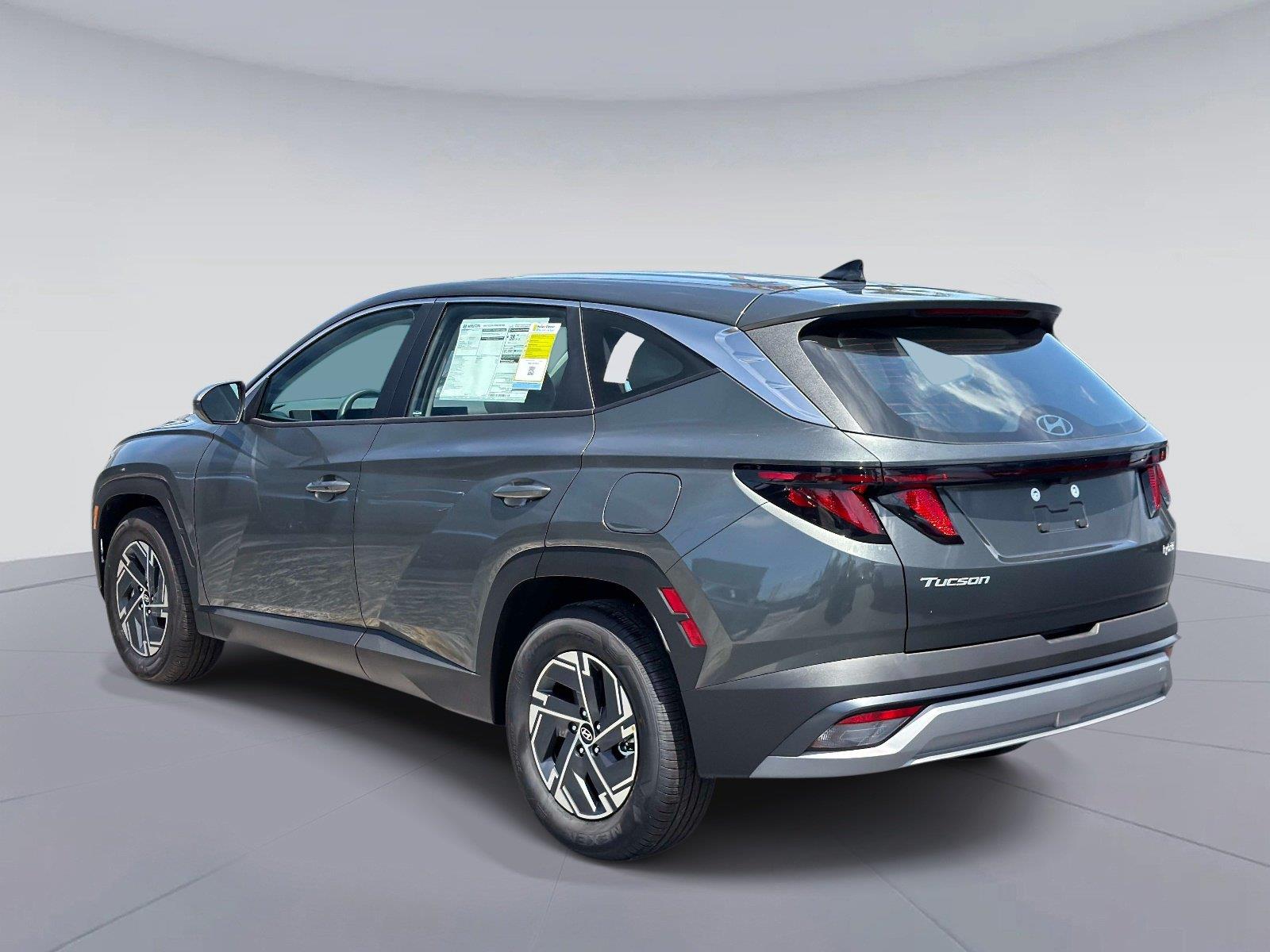 2026 Hyundai Tucson Hybrid SE