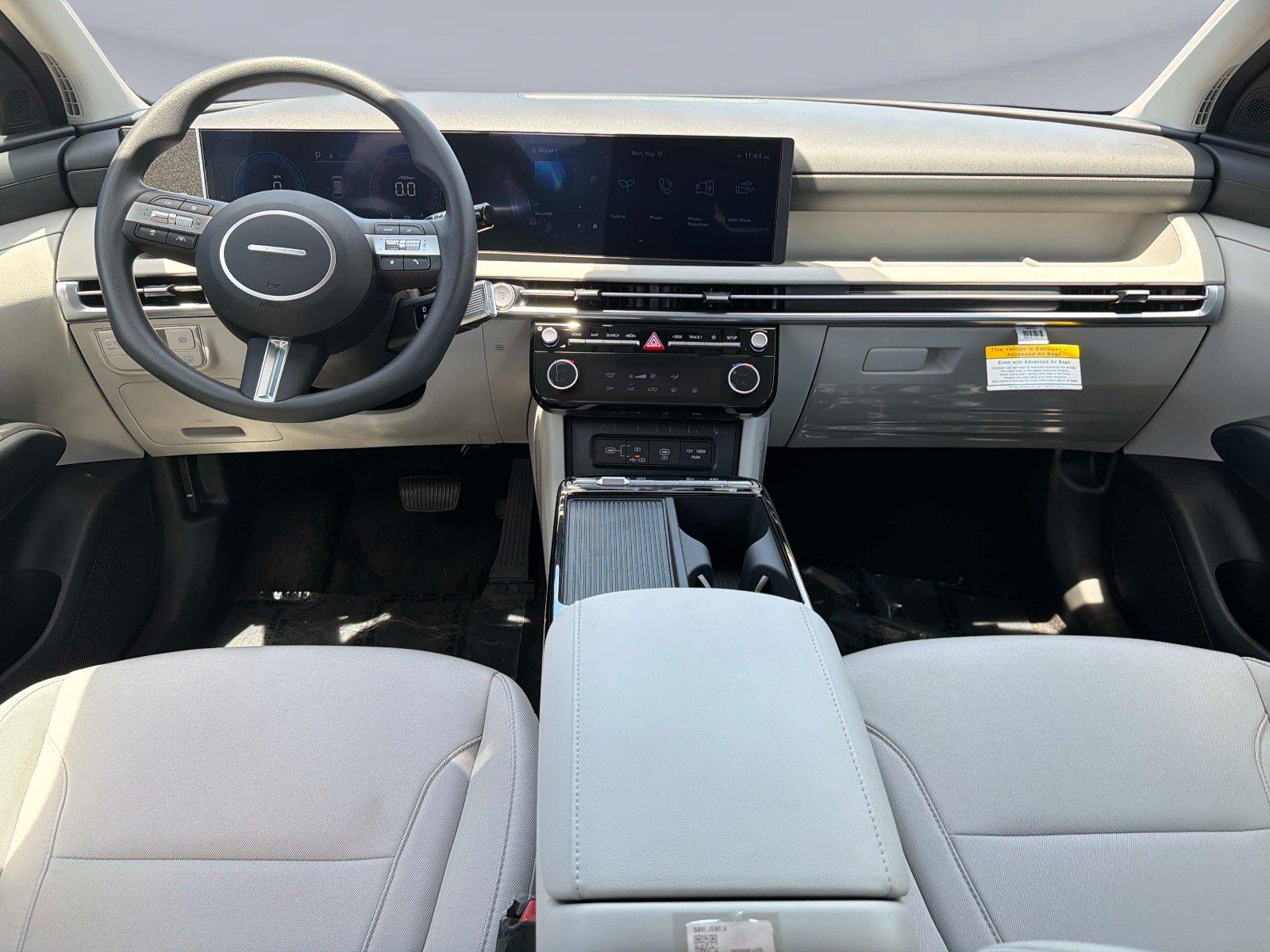 2026 Hyundai Tucson Hybrid SE