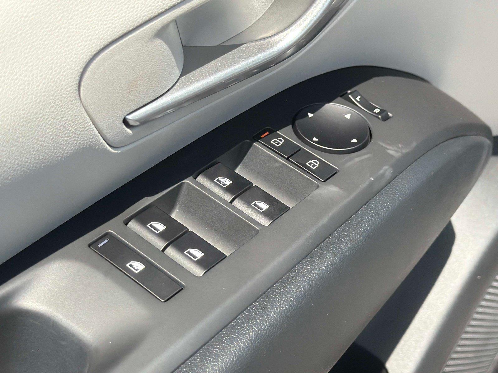2026 Hyundai Tucson Hybrid SE